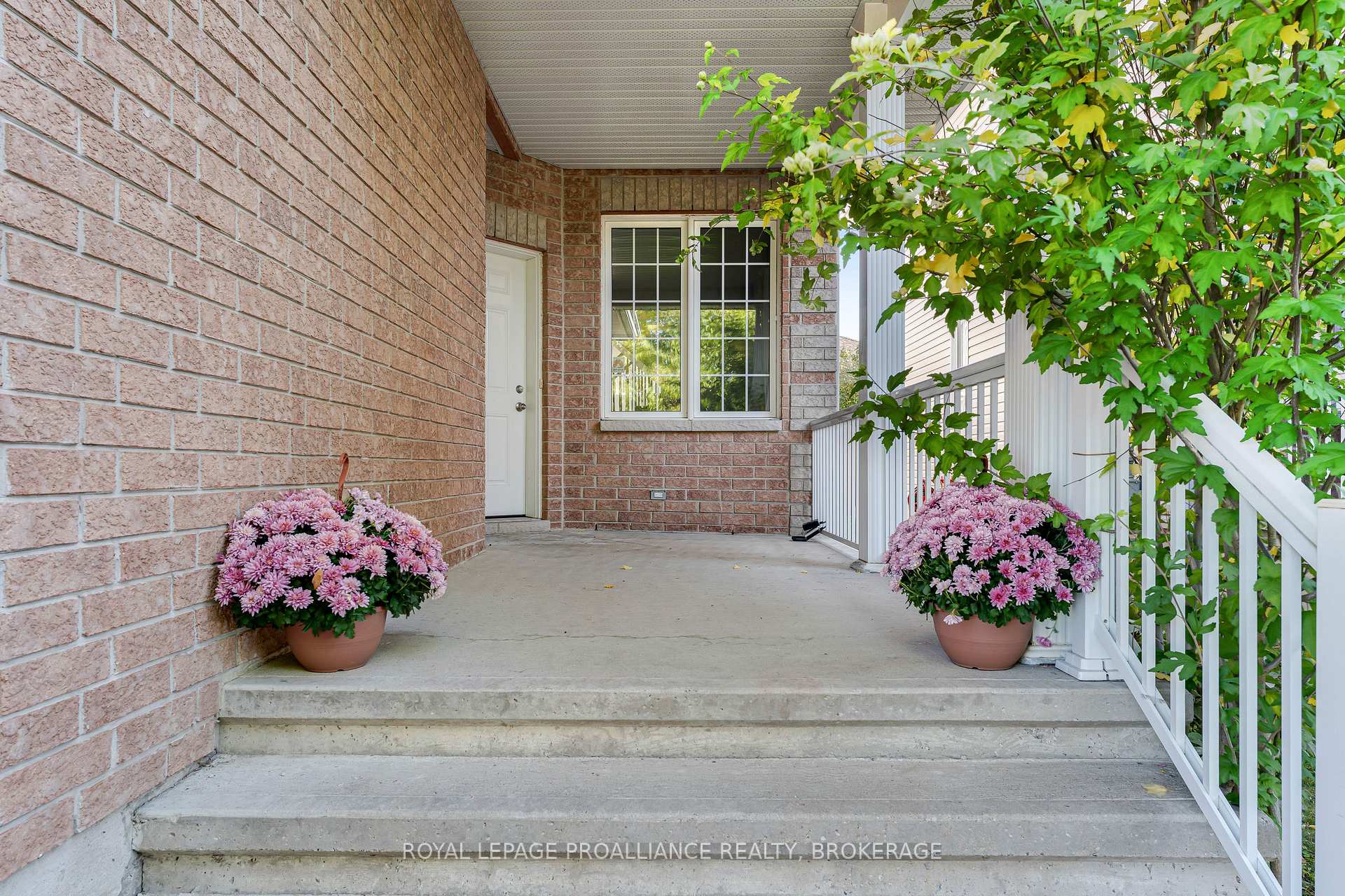 500 Conservatory Drive, Kingston — photo 2 of 5