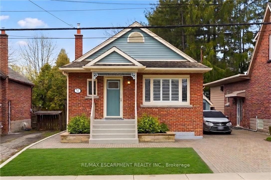 51 WESTWOOD Avenue, Hamilton, ON L8S 2A7