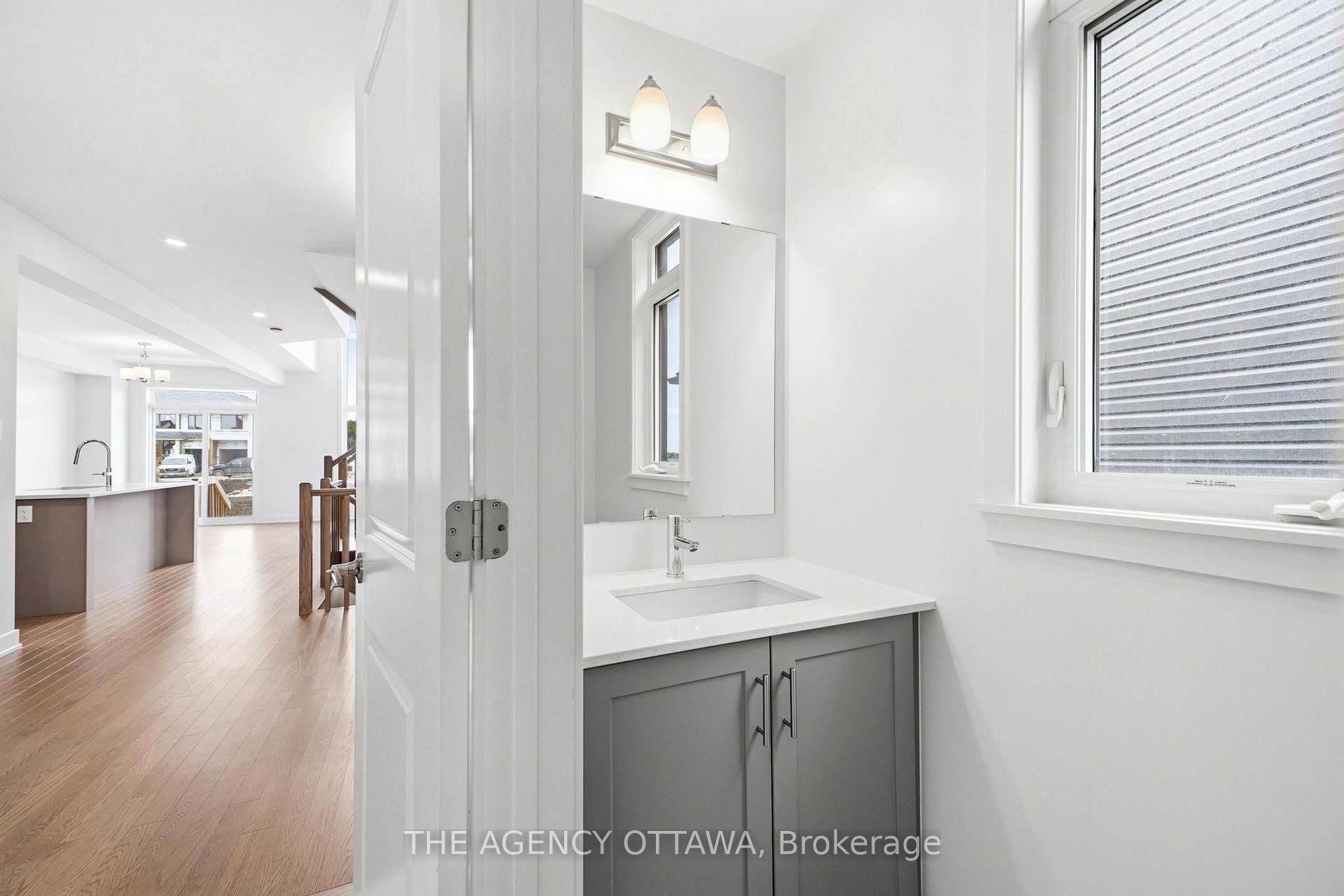 1132 SPOOR Street, Kanata — photo 5 of 5