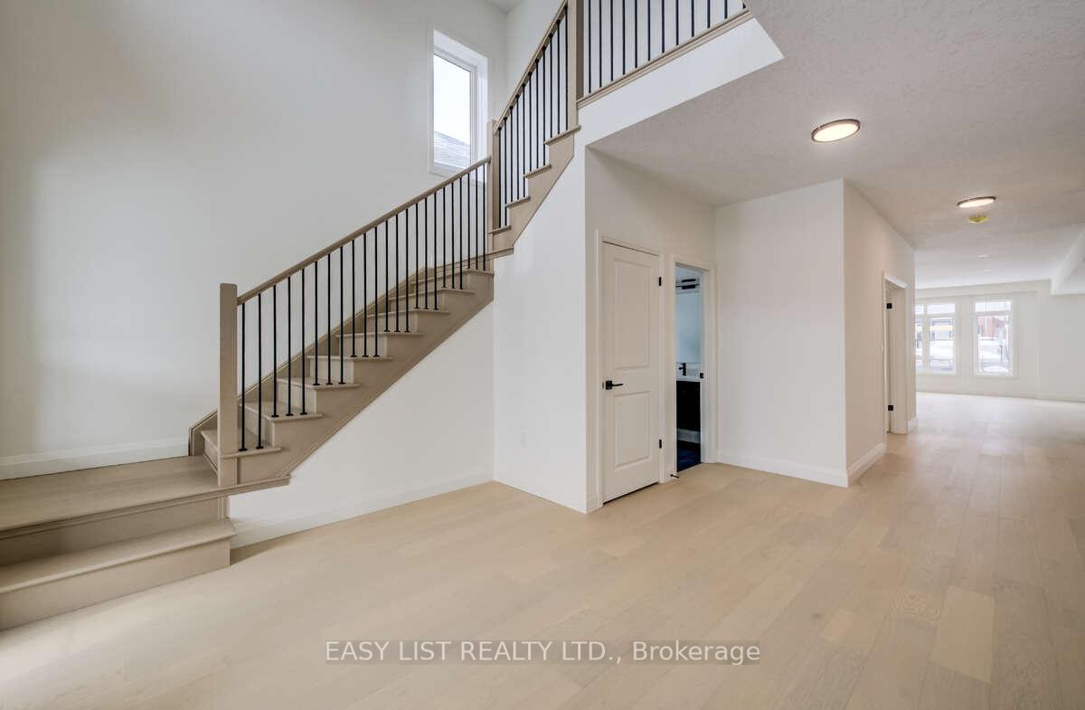 487 Black Street, Centre Wellington — photo 4 of 5