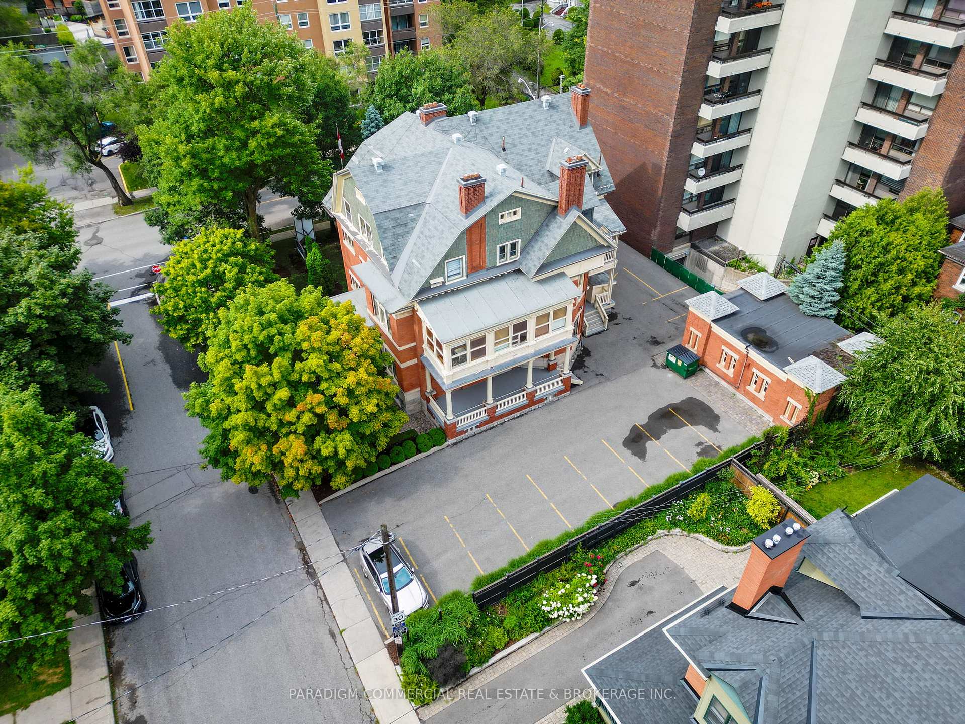 residential Property Image no.1