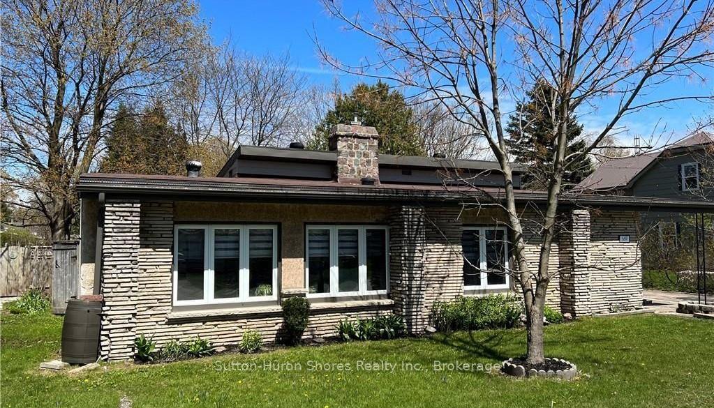 669 Louis Street, Saugeen Shores, ON N0H 2C4 — Saugeen Shores, Ontario