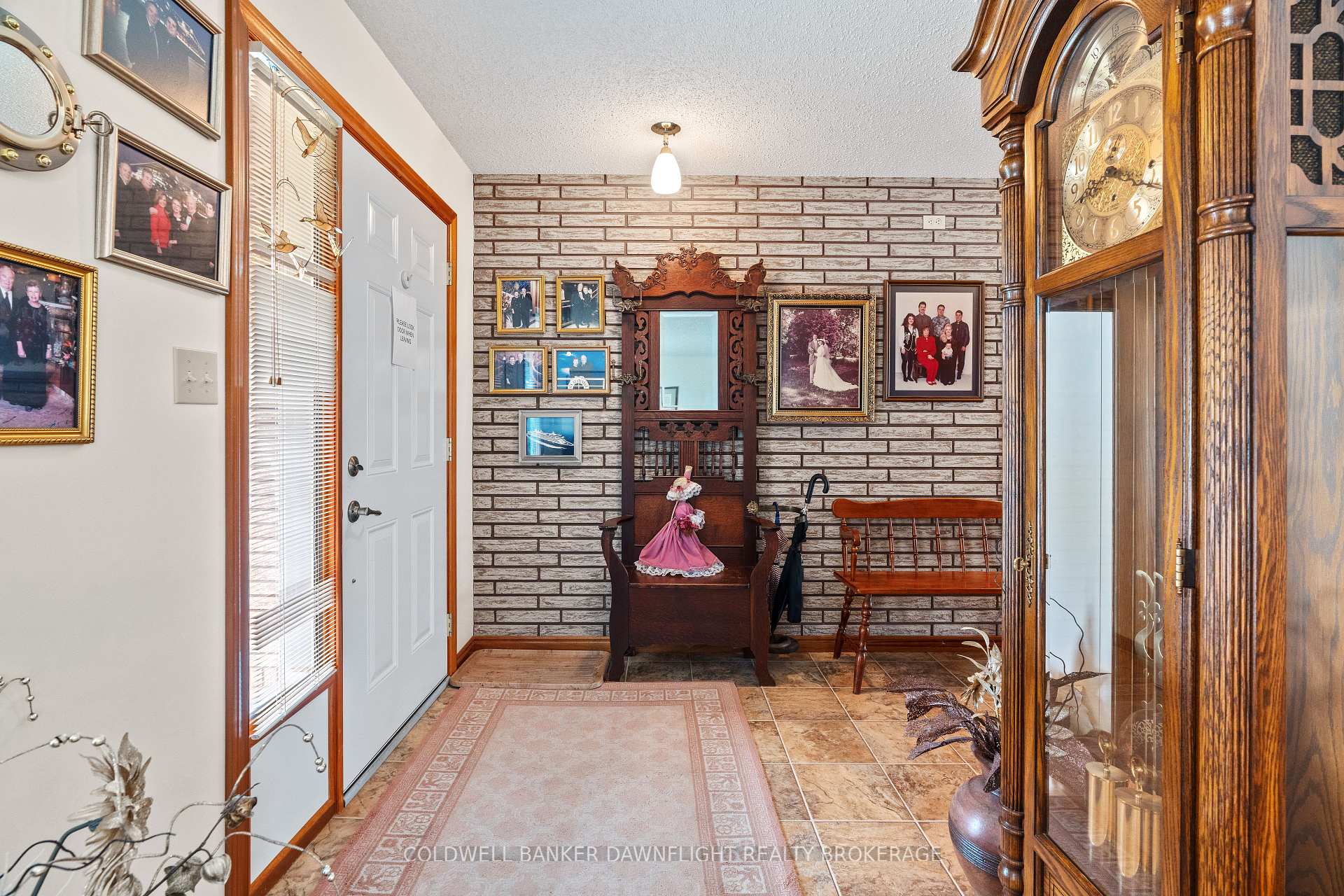 154 Gidley Street W, South Huron — photo 4 of 5