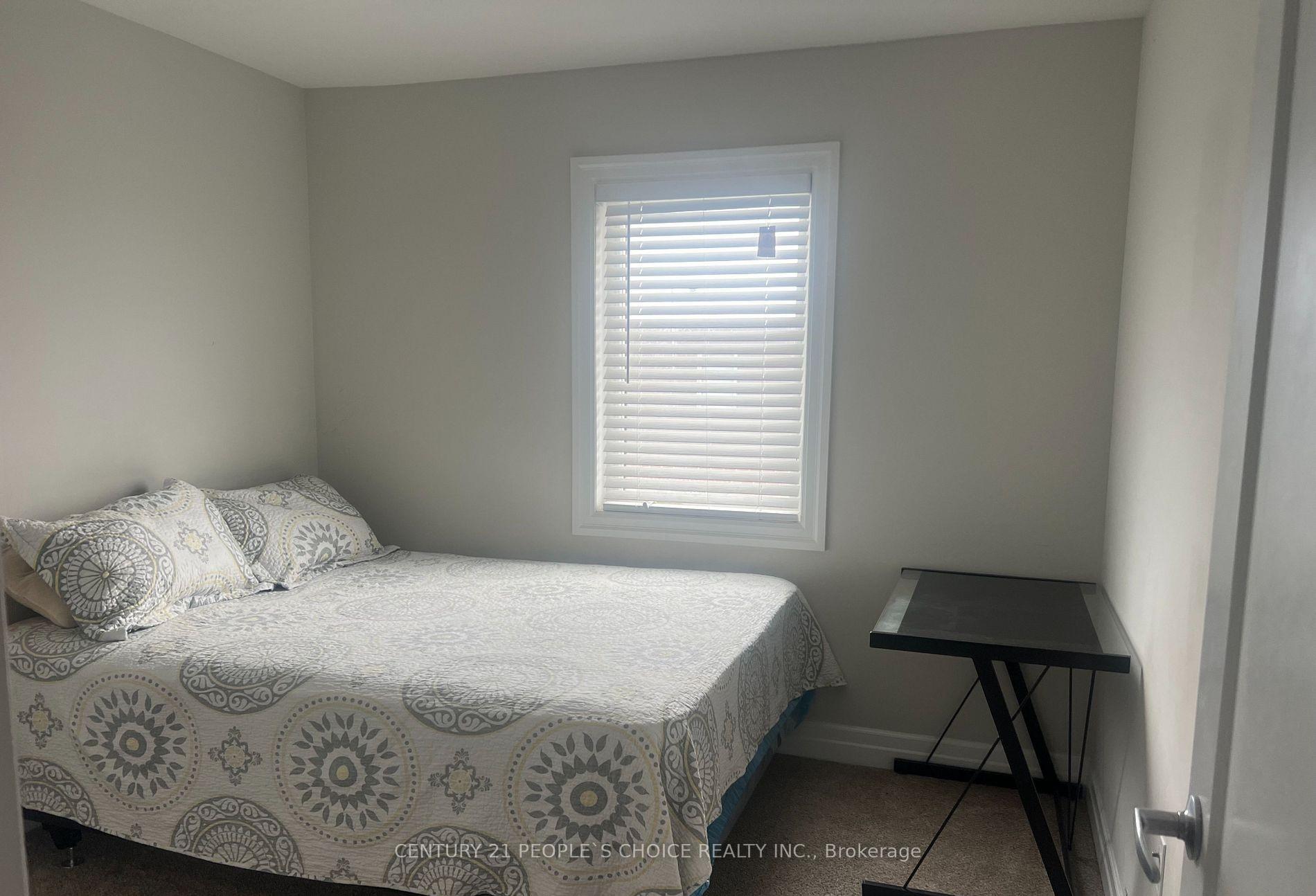 66 Munch Avenue 1 Room, Cambridge — photo 4 of 5
