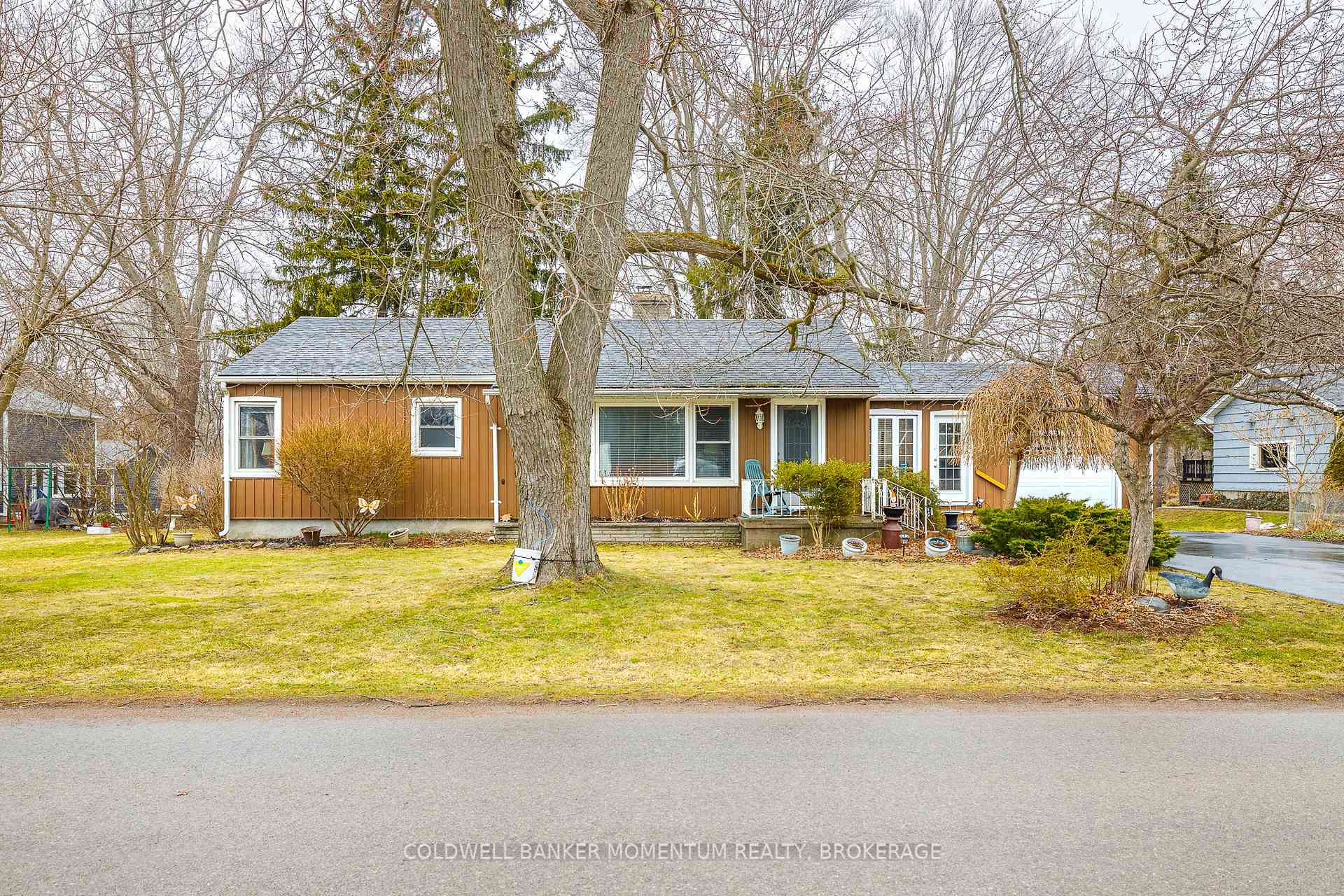 3660 Hazel Street, Fort Erie — photo 4 of 5