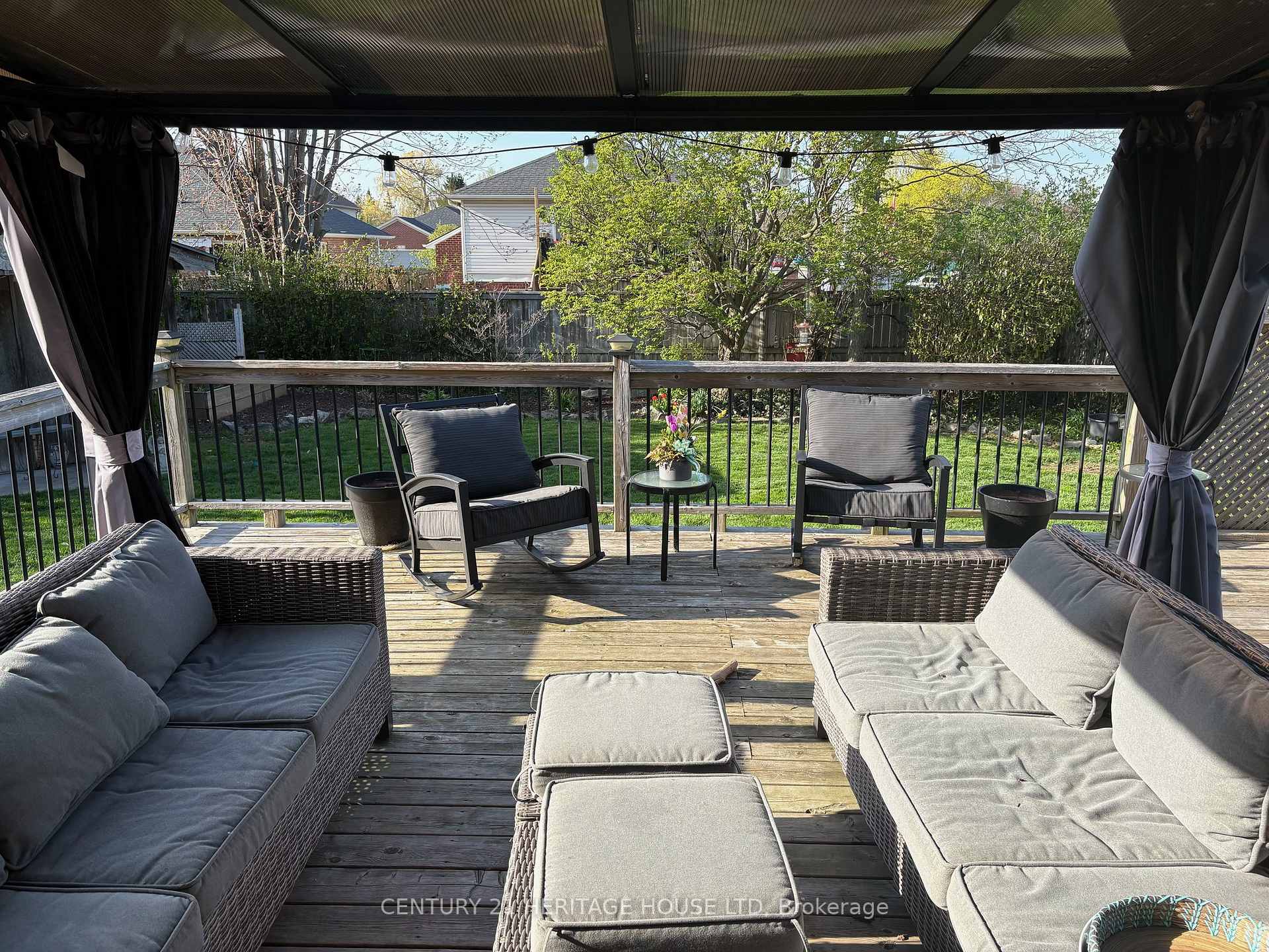 1 Massey Drive, St. Thomas — photo 3 of 5