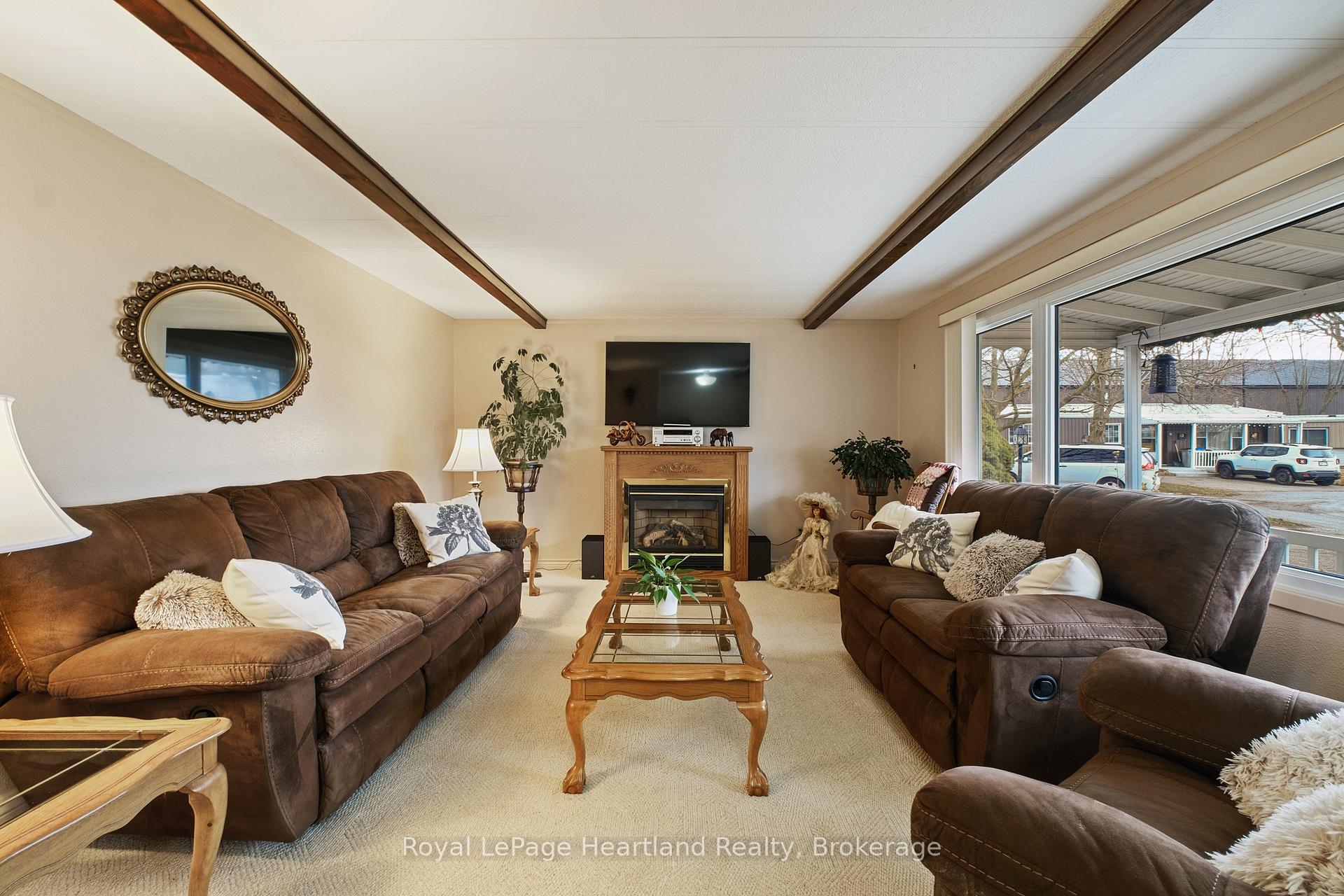 13 Cypress Point Crescent, South Huron — photo 5 of 5