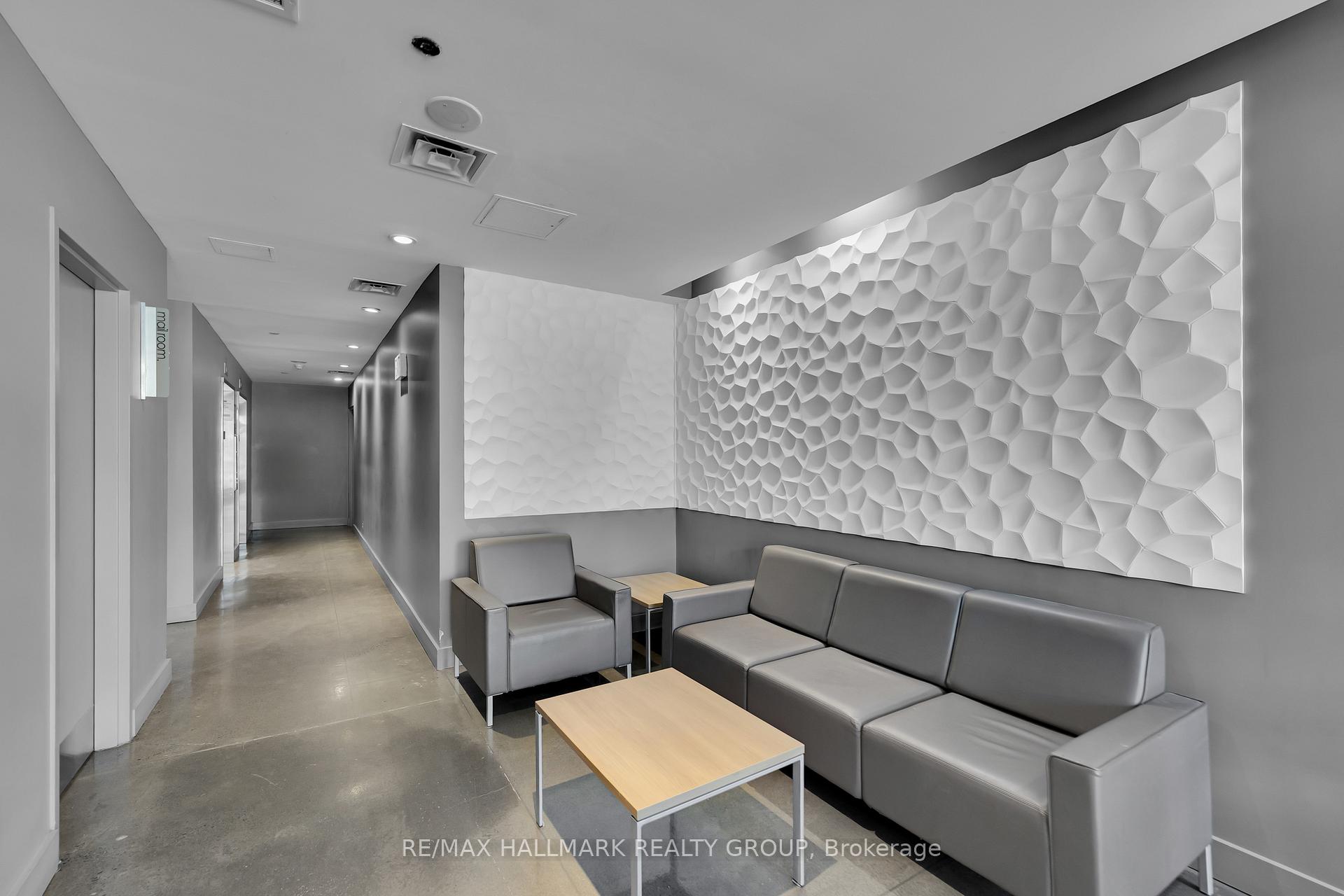 180 York Street 210, Lower Town - Sandy Hill — photo 3 of 5