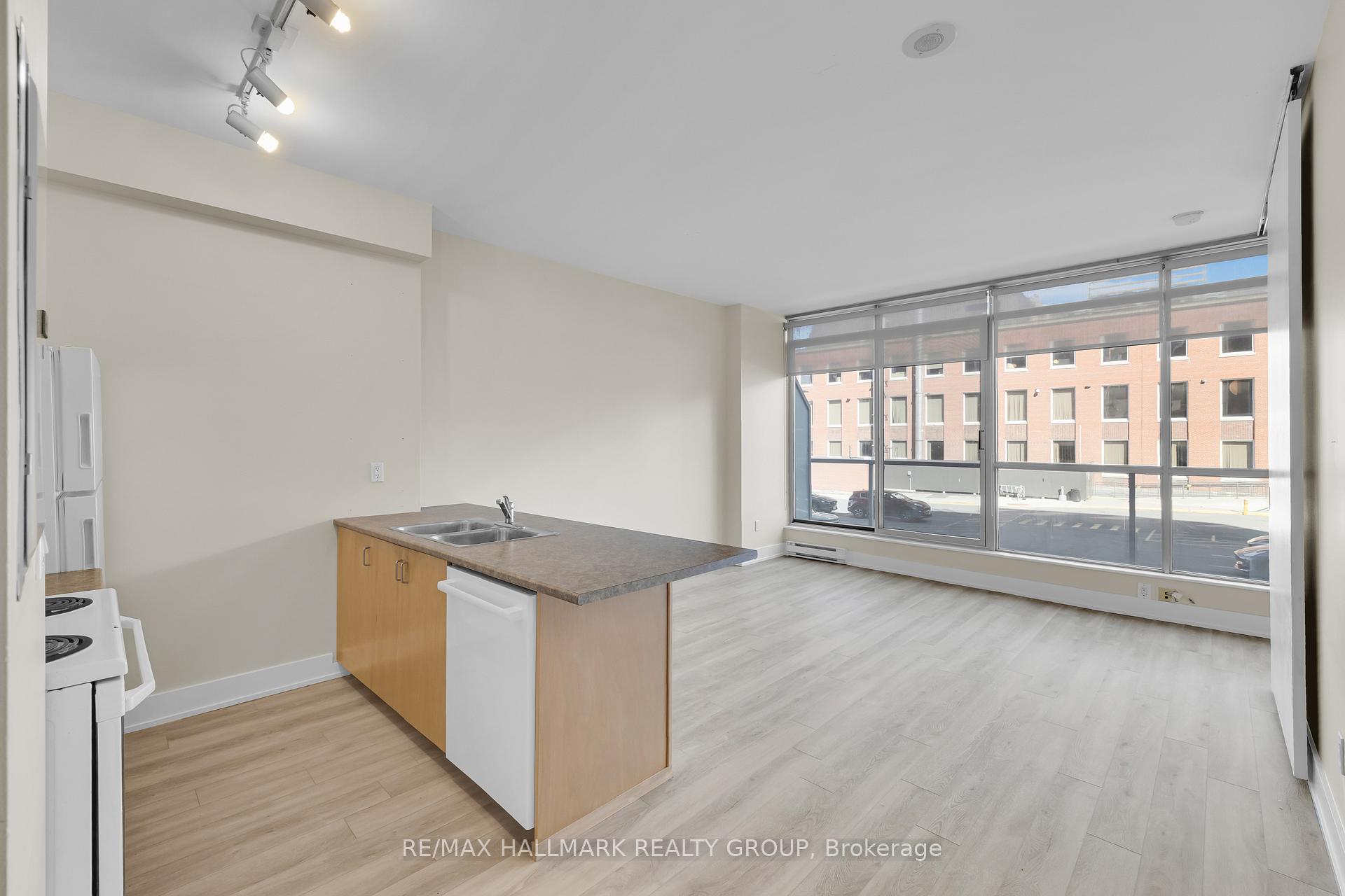 180 York Street 210, Lower Town - Sandy Hill — photo 5 of 5