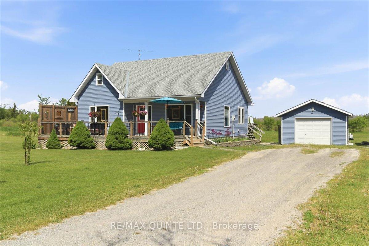 168 Schoolhouse Road, Prince Edward County — photo 3 of 5