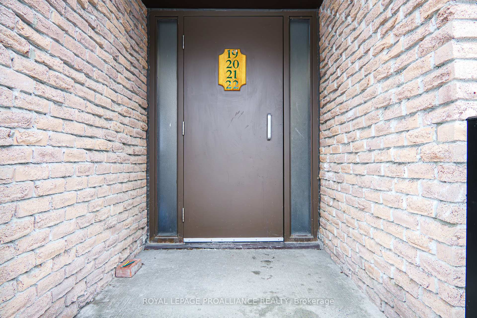 22 Pitt Street 19, Prince Edward County — photo 5 of 5