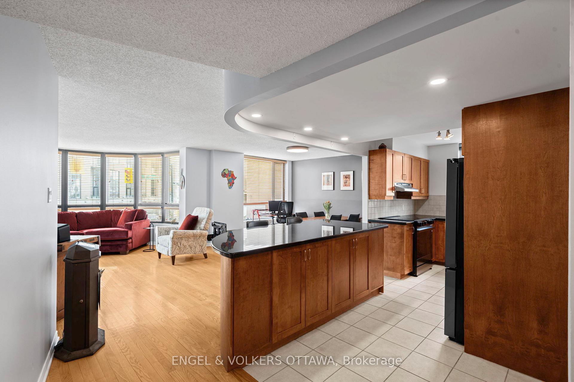 10 Main Street 207, Glebe - Ottawa East and Area — photo 5 of 5