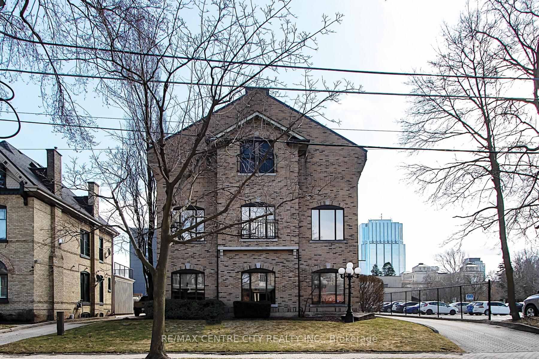 residential Property Image no.1