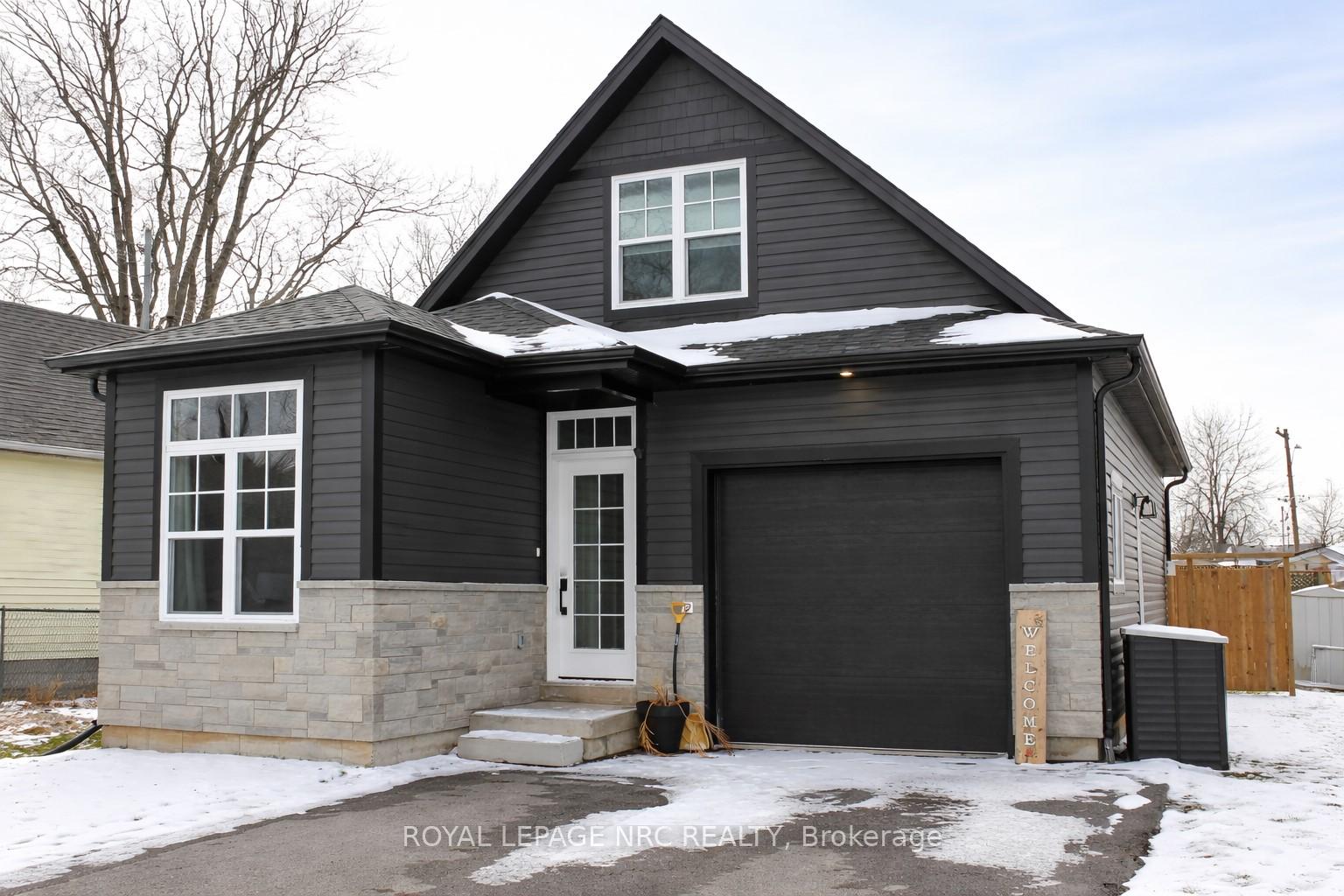 19 Cambridge Road E, Fort Erie, ON L0S 1B0 — Fort Erie, Ontario