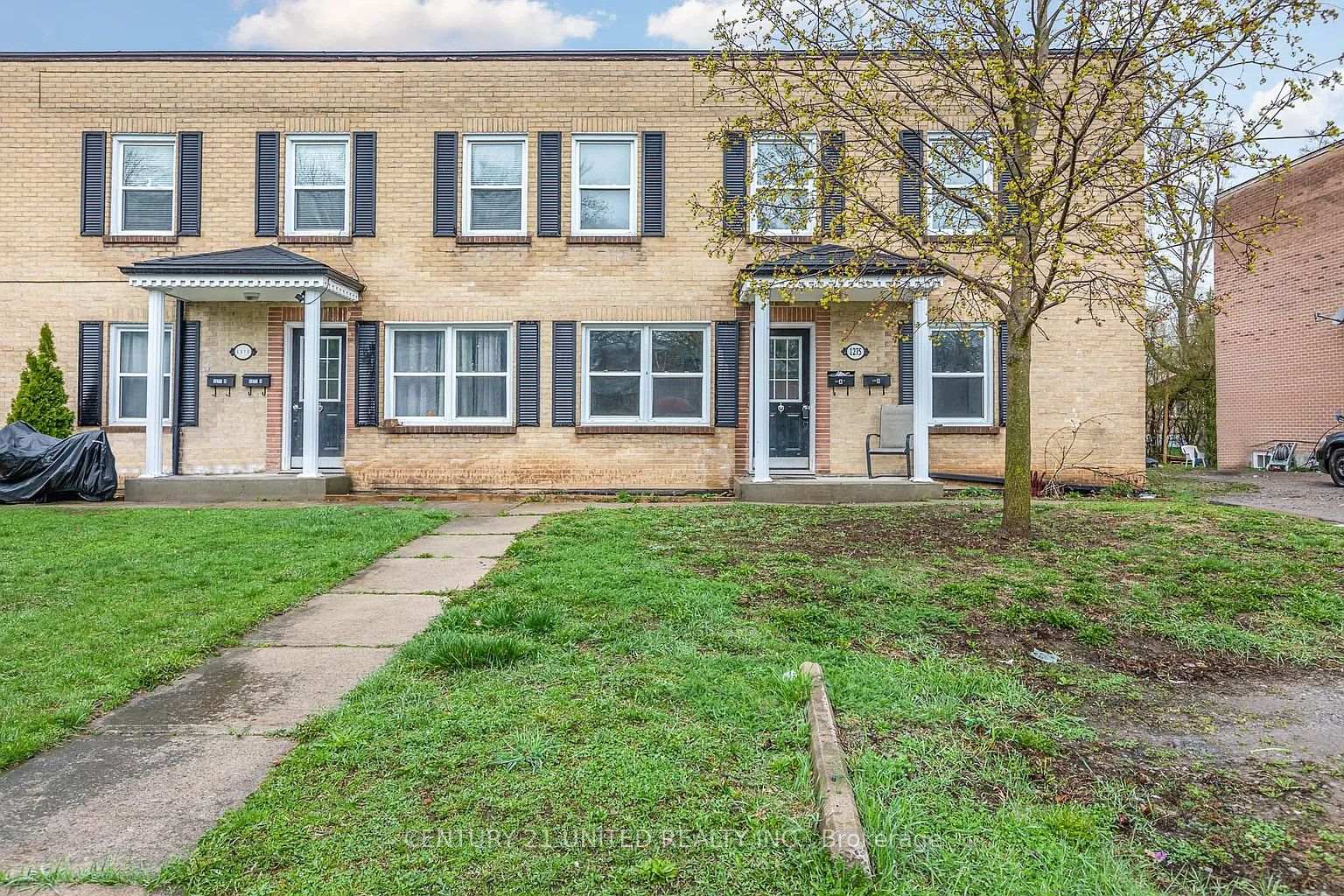 1275 Clonsilla Avenue B, Peterborough, ON K9J 5Z1 — Peterborough, Ontario
