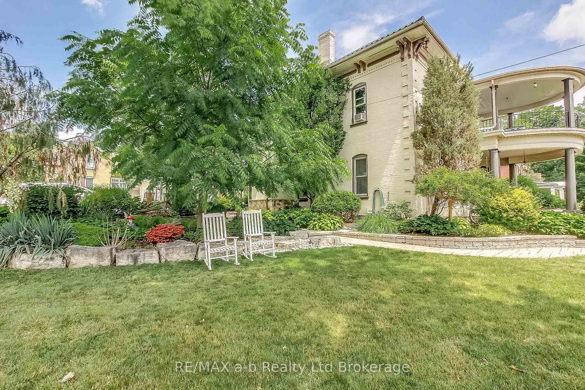 residential Property Image no.1