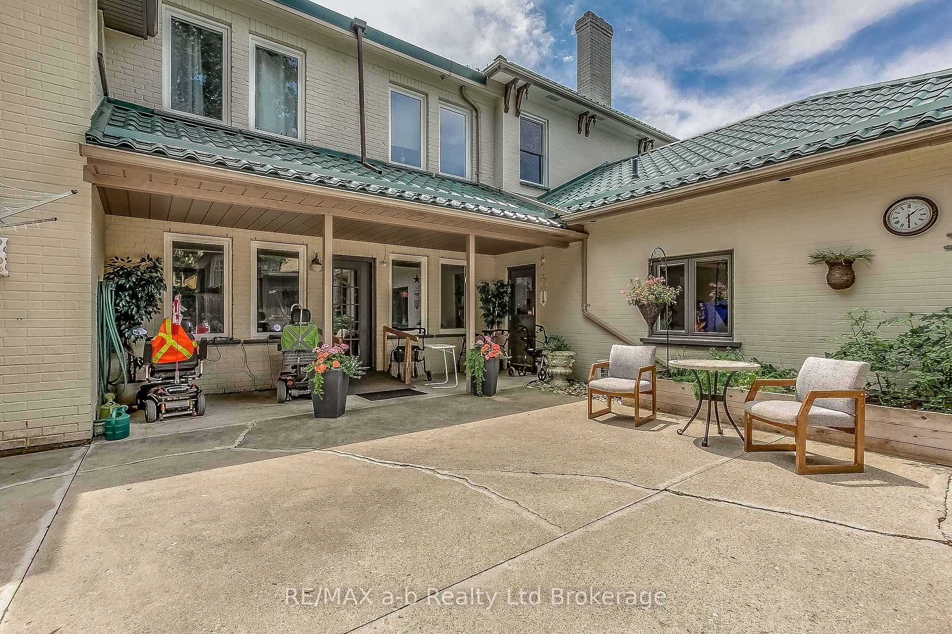 residential Property Image no.1