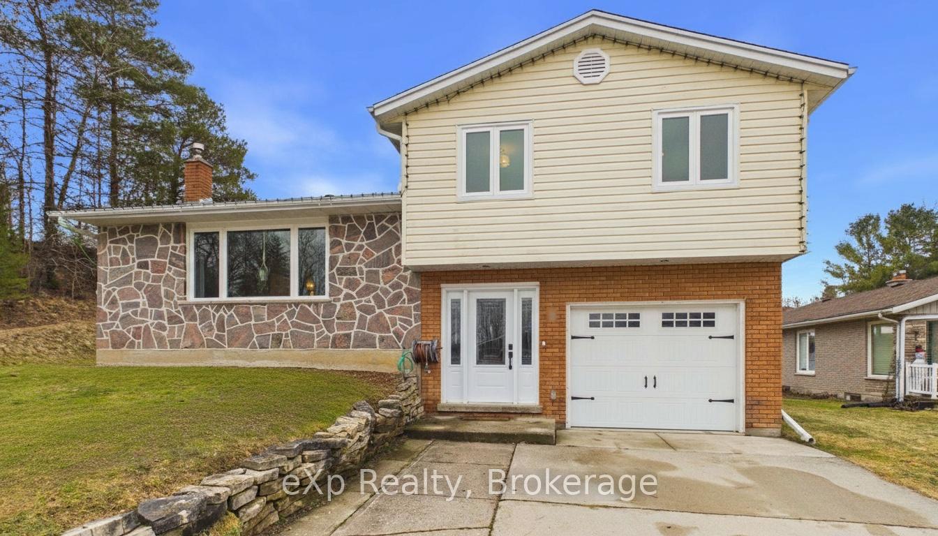 1 Centennial Drive, Brockton, ON N0G 2V0 — Brockton, Ontario