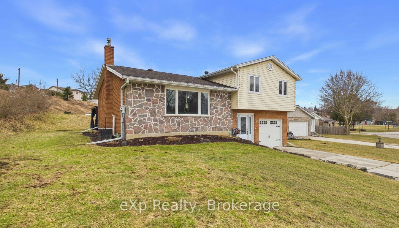 1 Centennial Drive, Brockton — photo 2 of 5