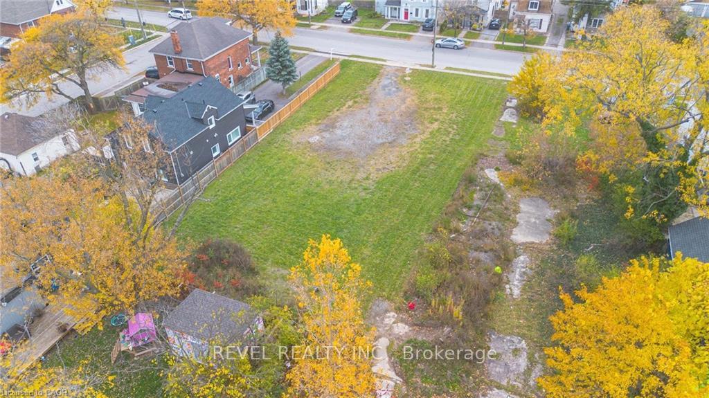 5 Haight Street, St. Catharines, ON L2P 2L9