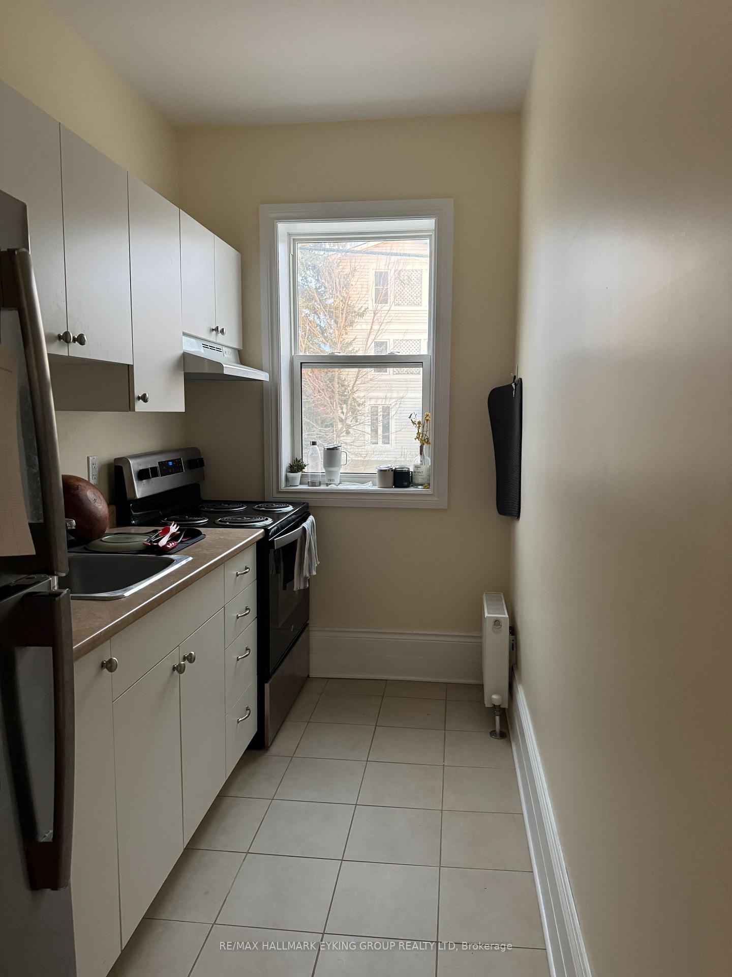 135 Concord Street S 3, Glebe - Ottawa East and Area — photo 5 of 5