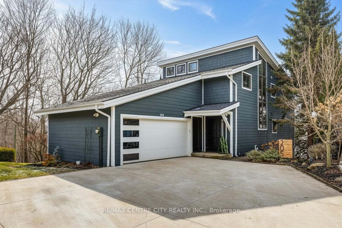 205 Cornell Drive, Central Elgin — photo 2 of 5