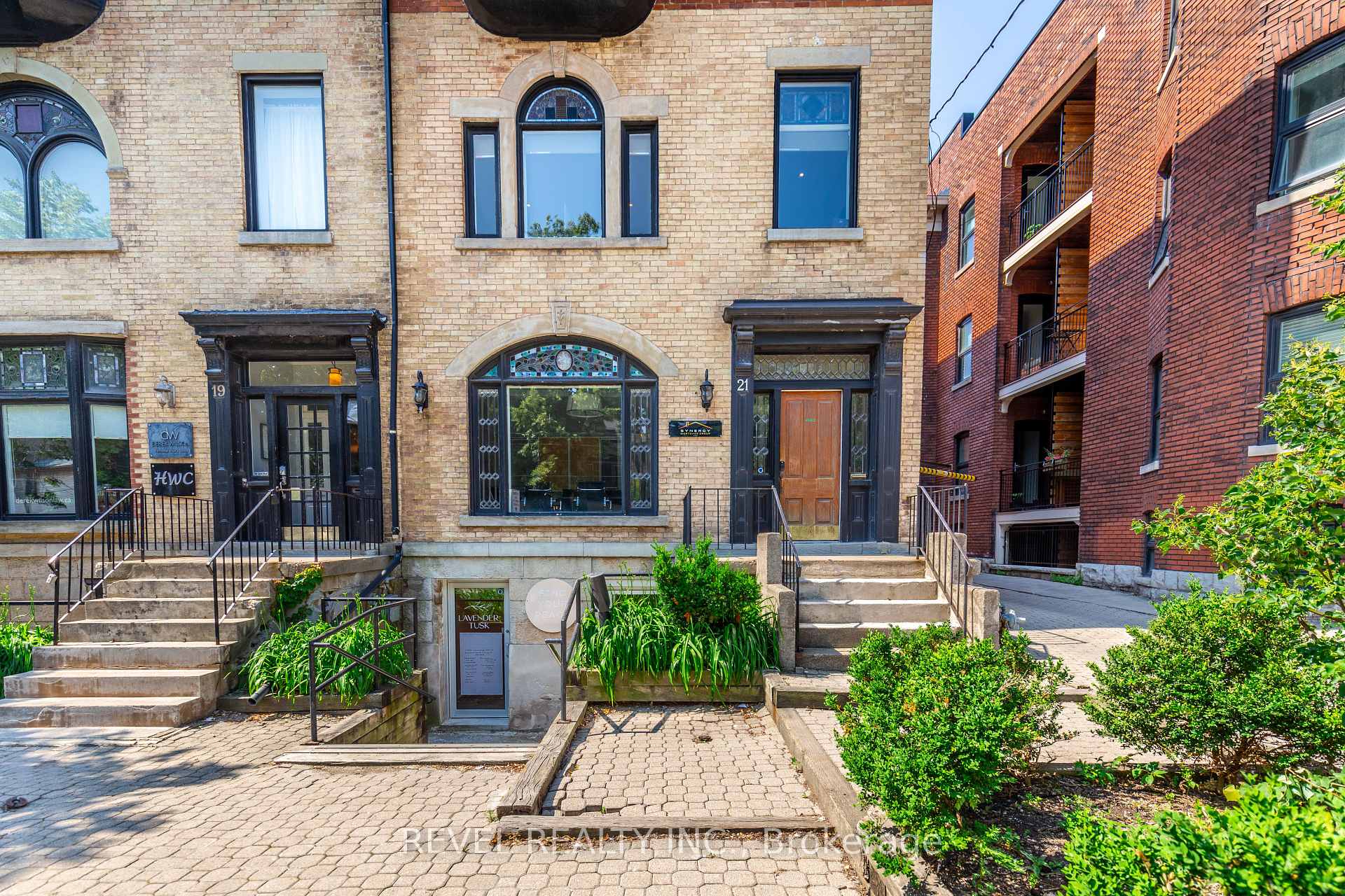 residential Property Image no.1