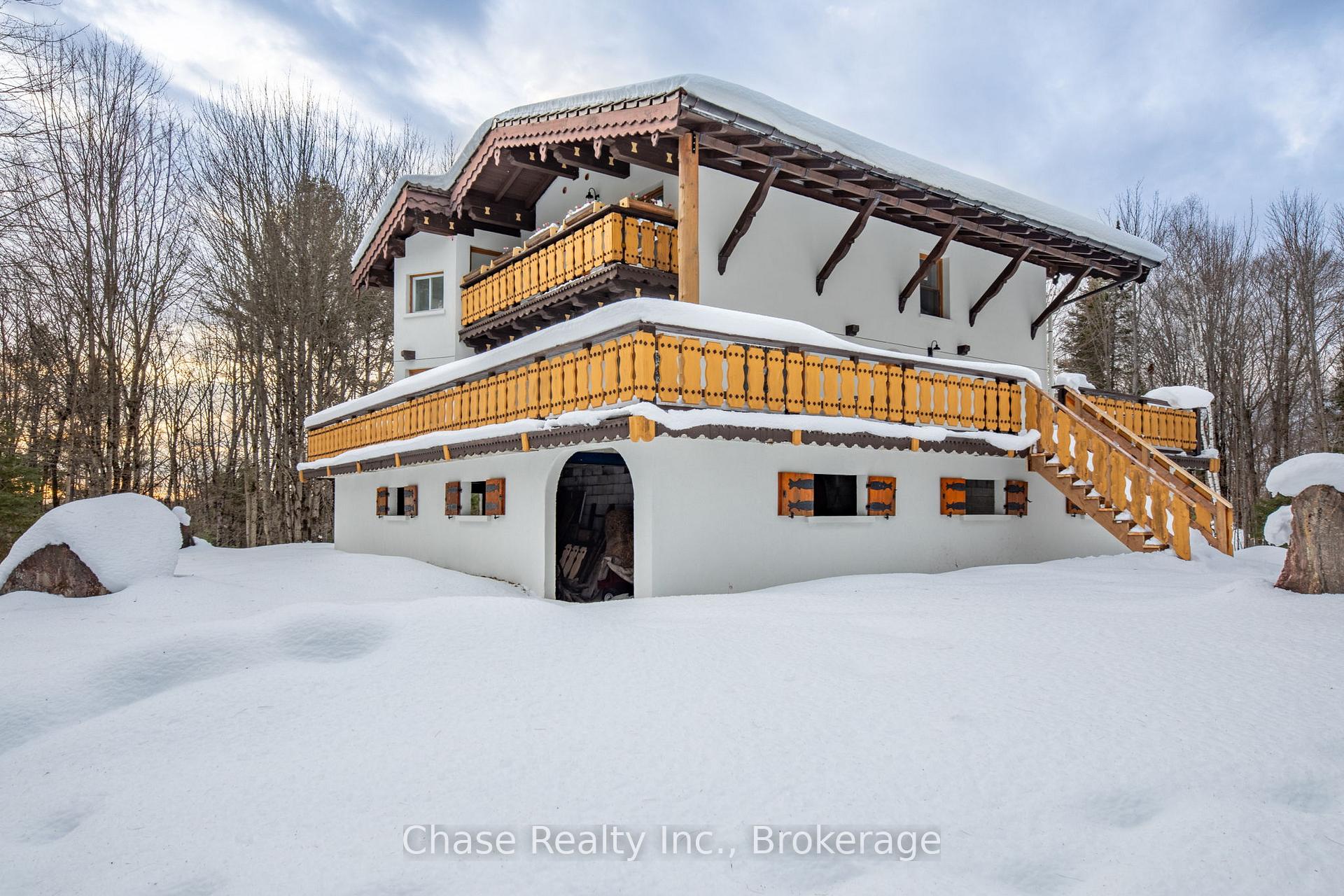 878 DEER LAKE RD Road, Huntsville, ON P0B 1L0 — Huntsville, Ontario