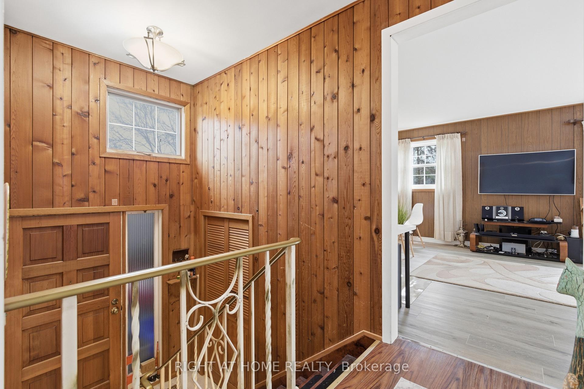 313 Bowen Road, Fort Erie — photo 5 of 5