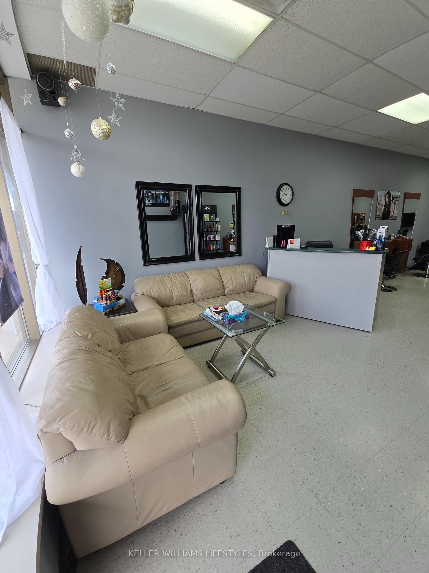 2030 Meadowgate Boulevard, London South, ON N6M 1K1
