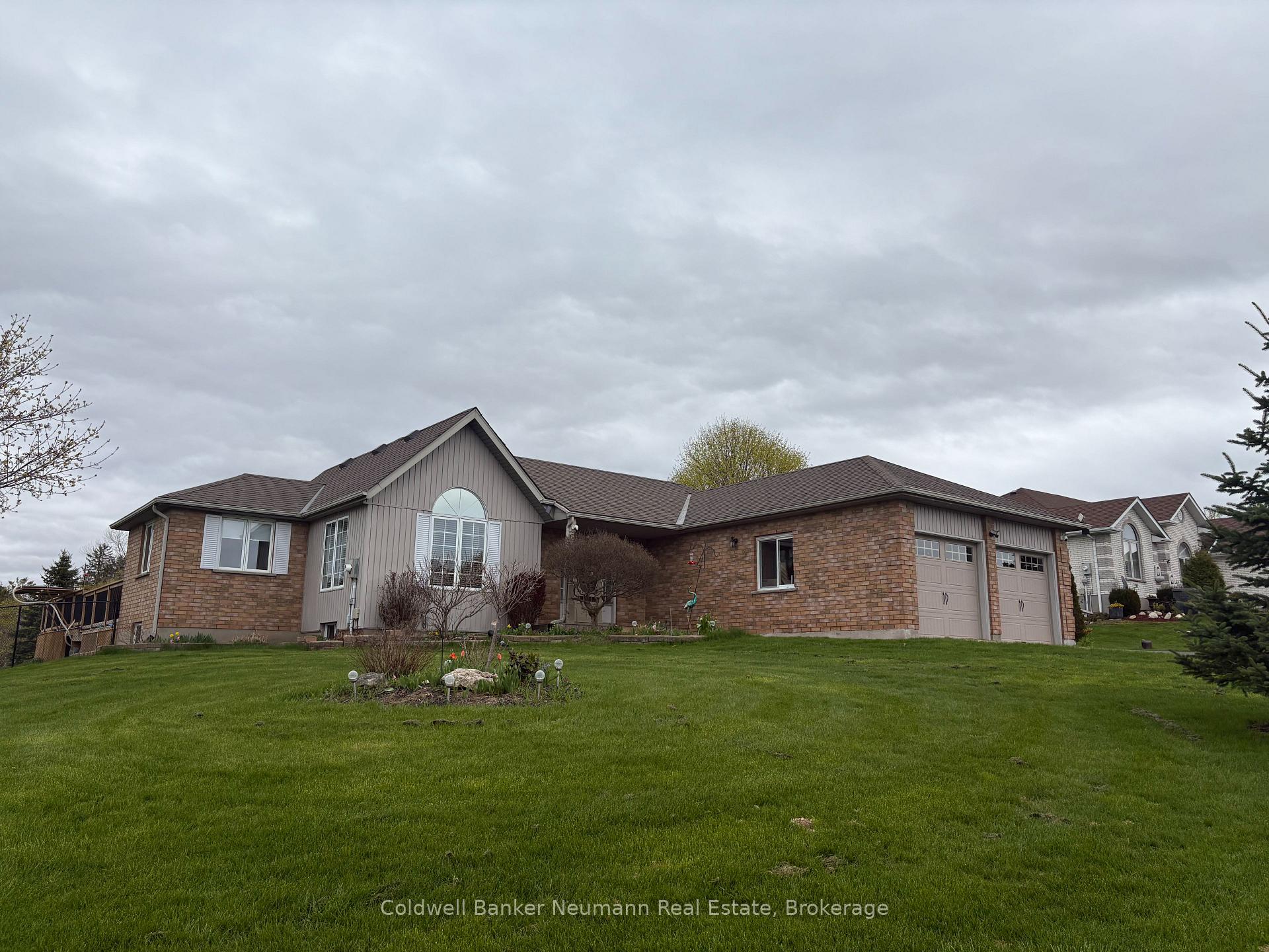 49 Torrance Lane, Centre Wellington — photo 4 of 5