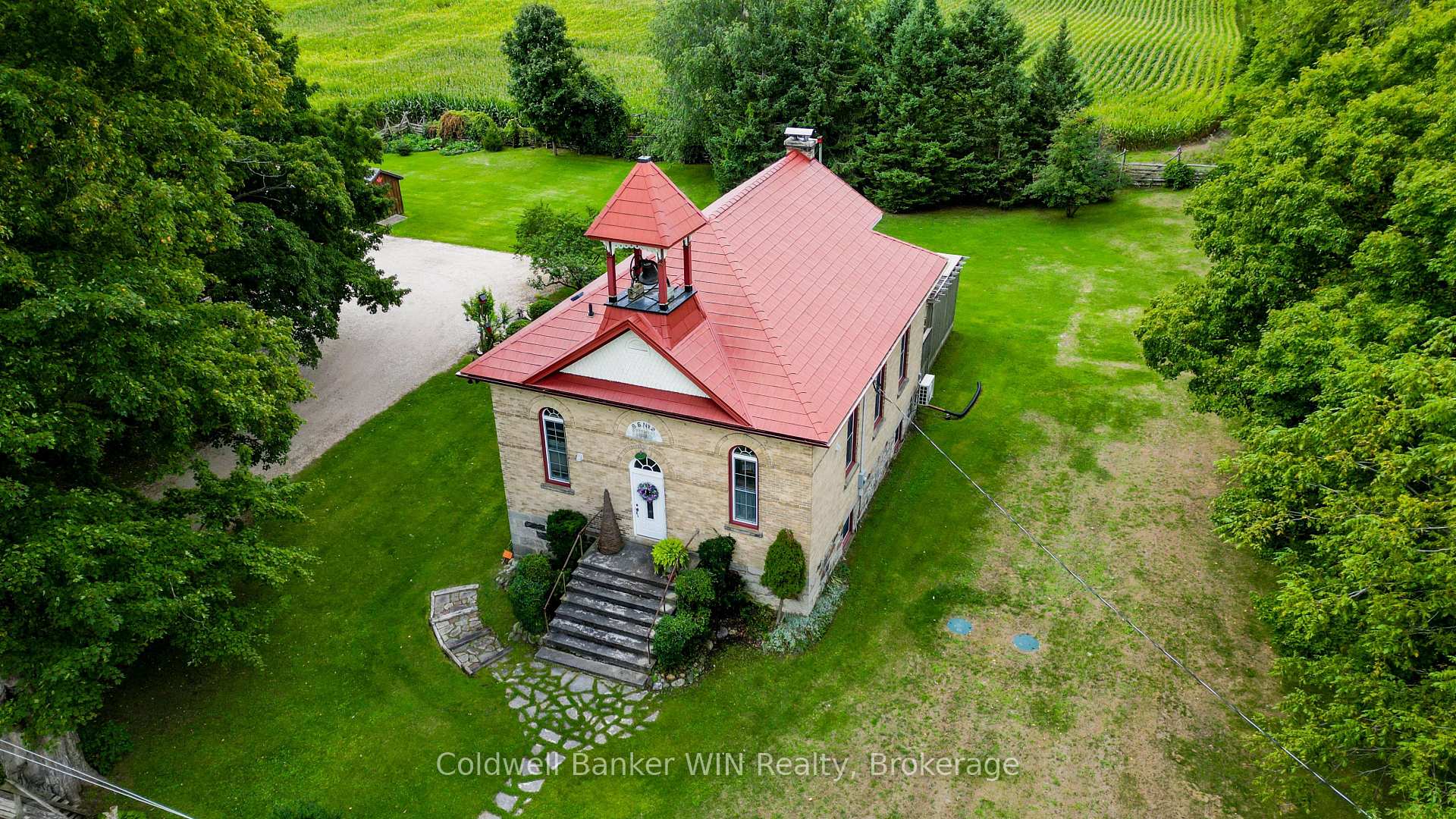 392774 Southgate 39 Side Road, Southgate — photo 4 of 5
