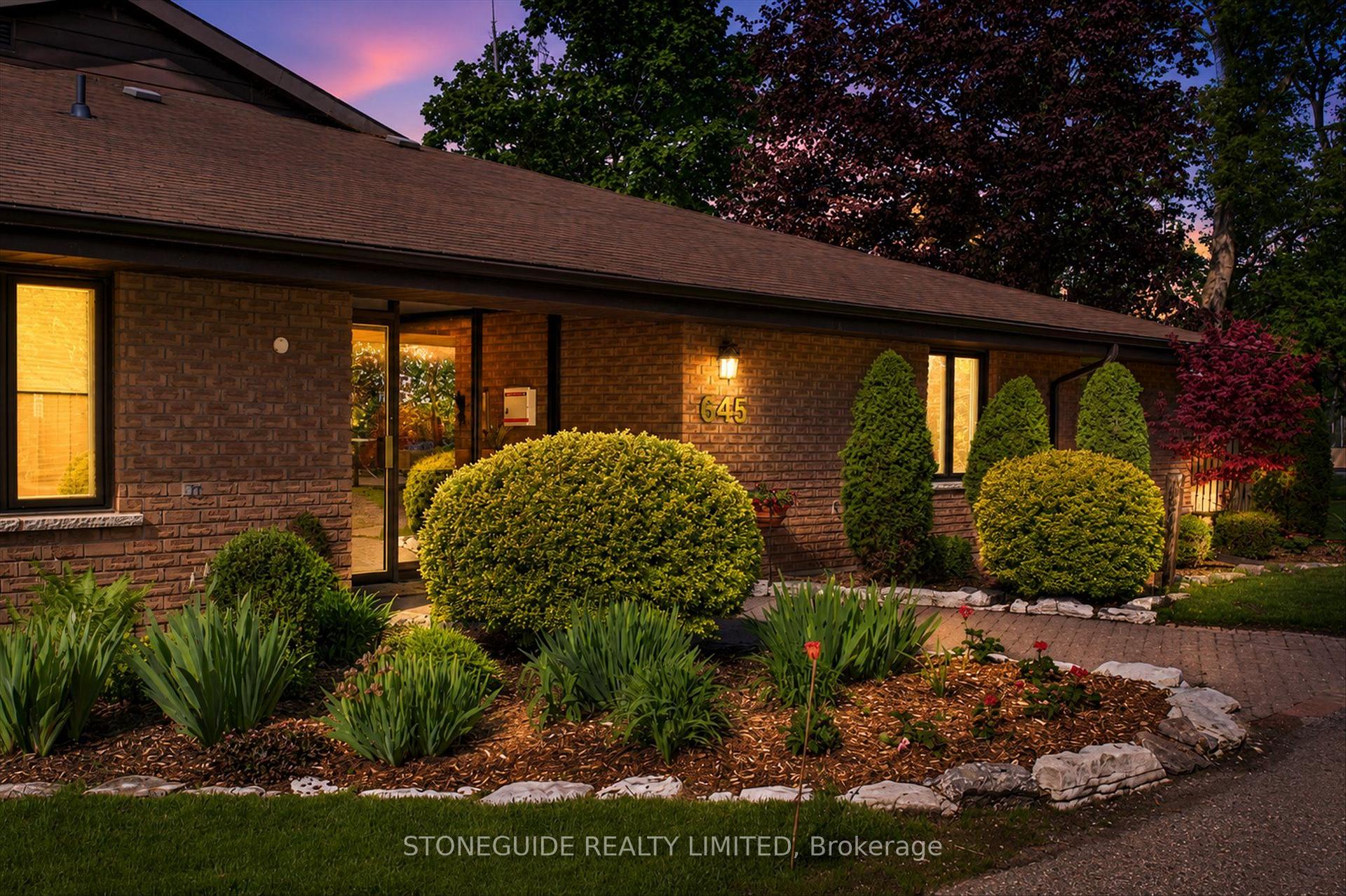 645 Whitaker Street 1, Peterborough — photo 2 of 5
