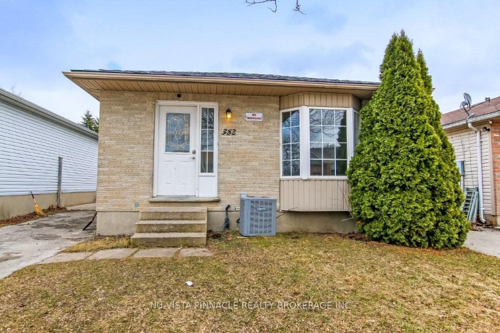 382 Fleming Drive, London East, ON N5V 4Y8