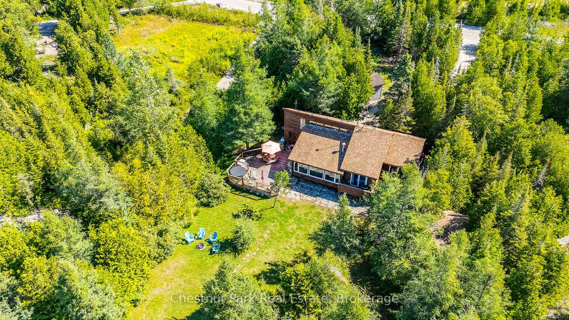 139 Huron Drive, Northern Bruce Peninsula — photo 2 of 5