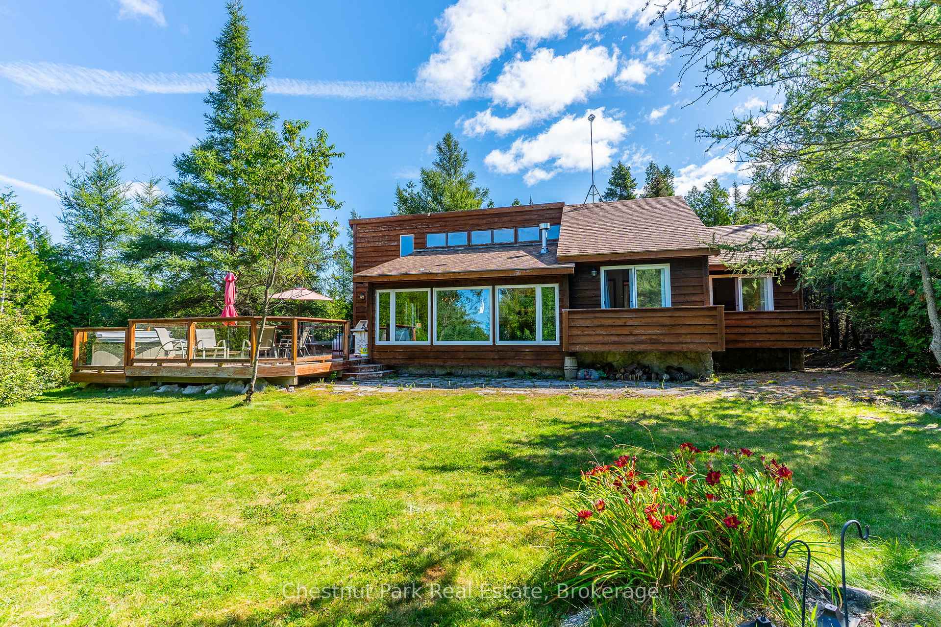 139 Huron Drive, Northern Bruce Peninsula — photo 3 of 5
