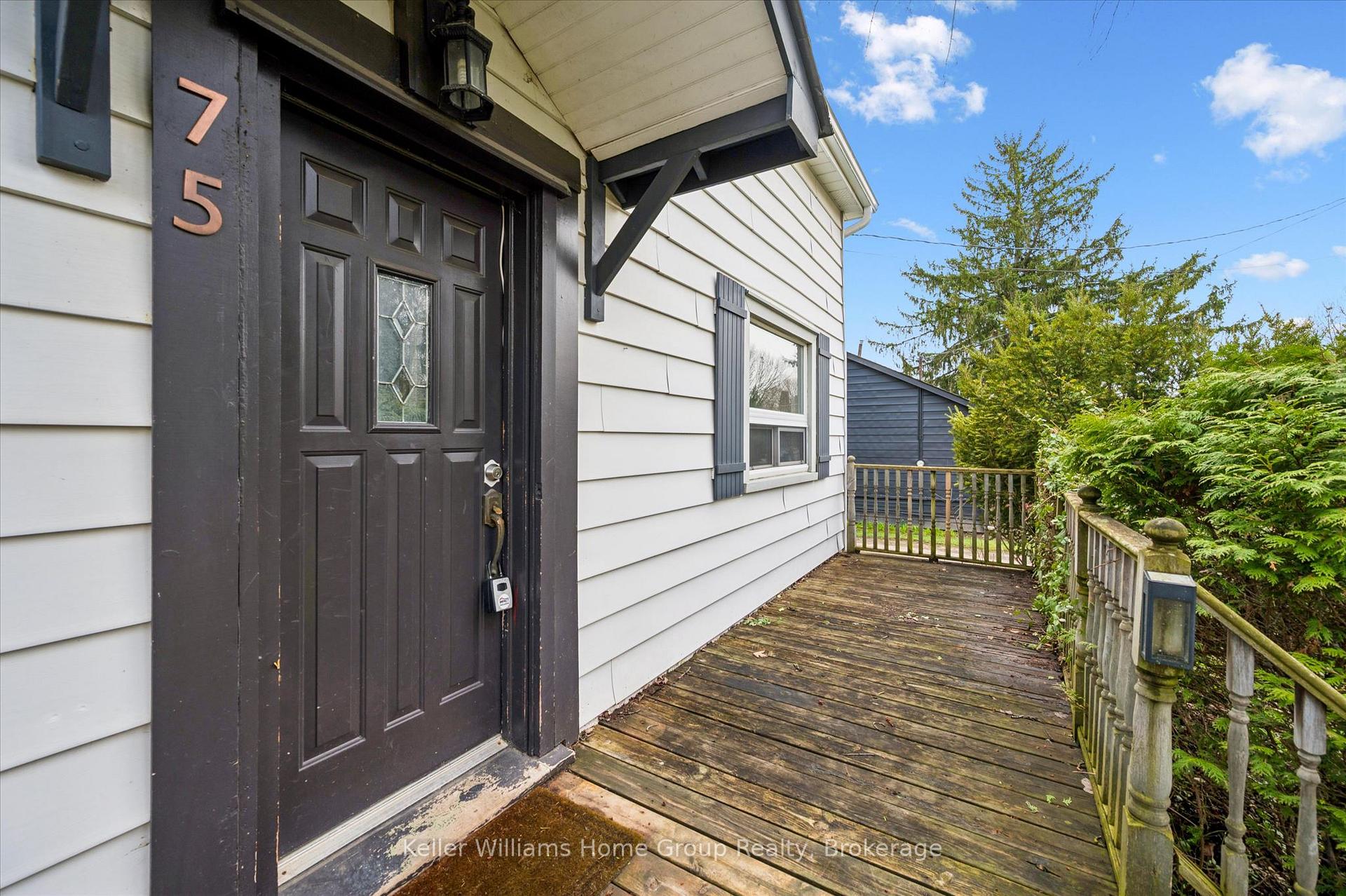 75 Wellesley Street, Centre Wellington — photo 4 of 5