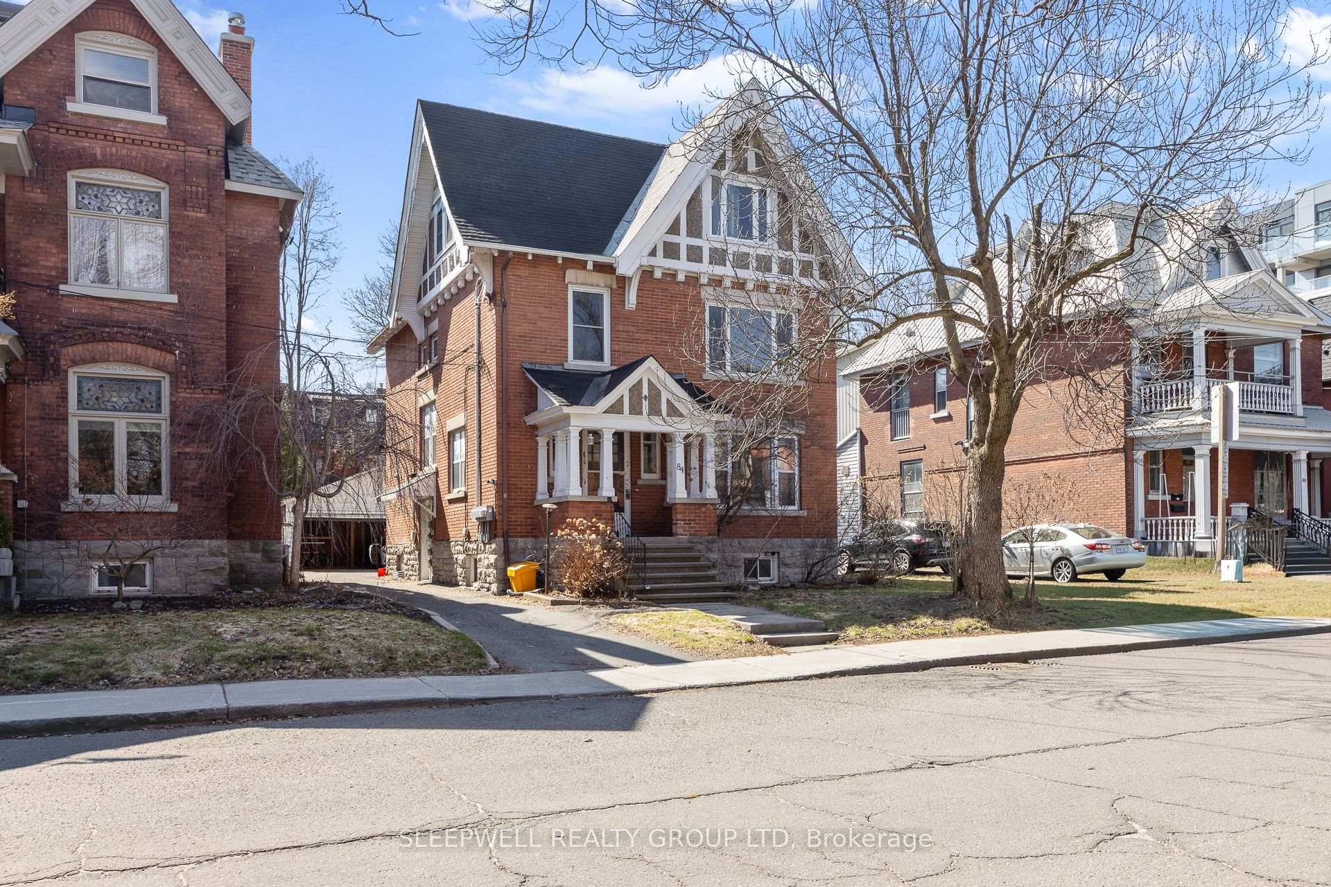 84 Fourth Avenue, Glebe - Ottawa East and Area — photo 2 of 5