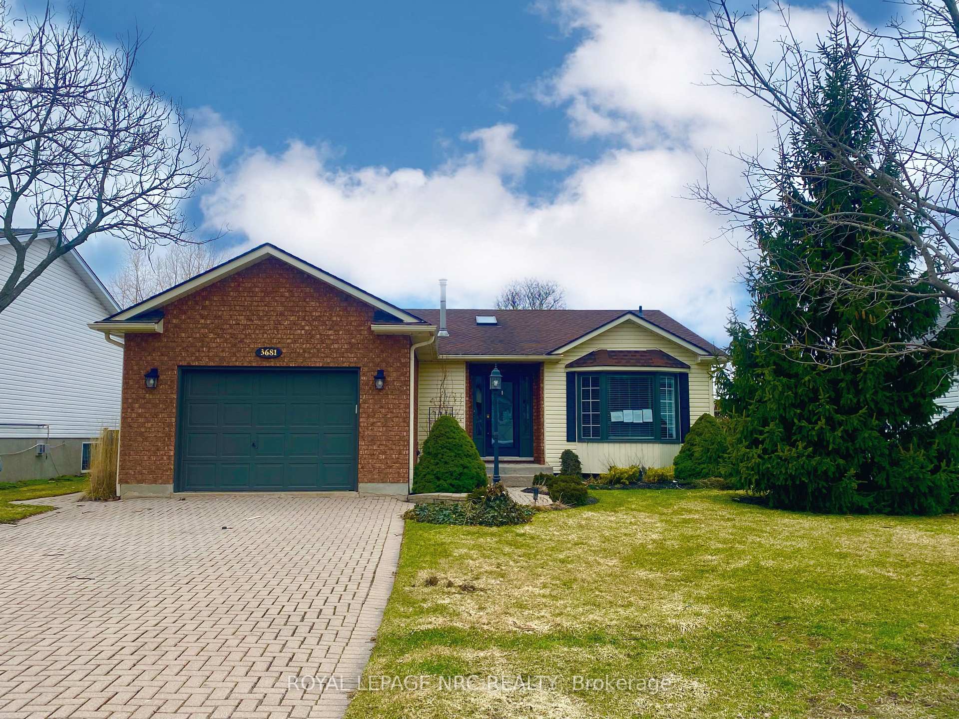 3681 Sussex Lane, Fort Erie, ON L0S 1S0