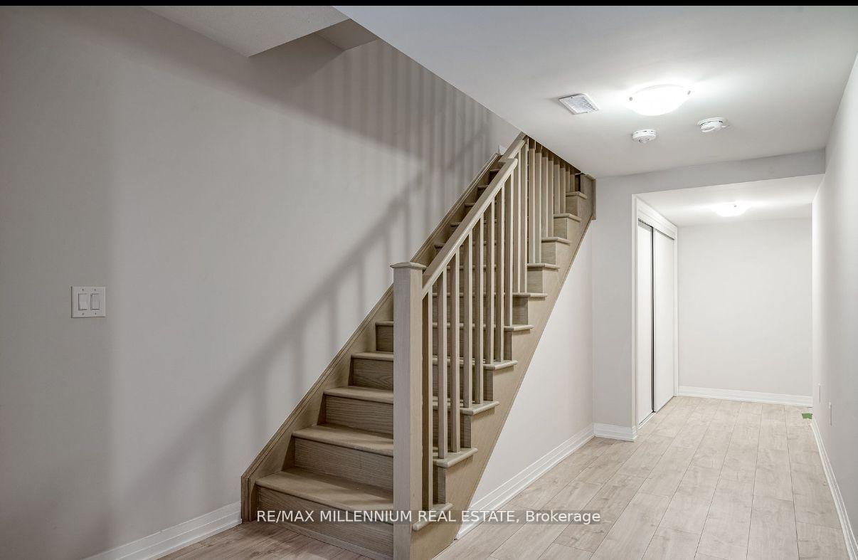 585 Colborne Street E 903, Brantford — photo 3 of 5