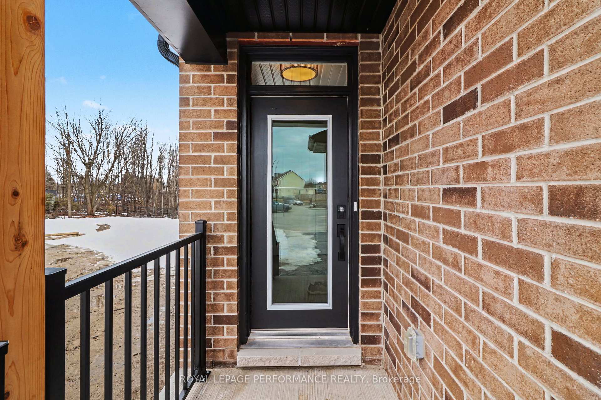 14 Academie Street, Russell — photo 3 of 5