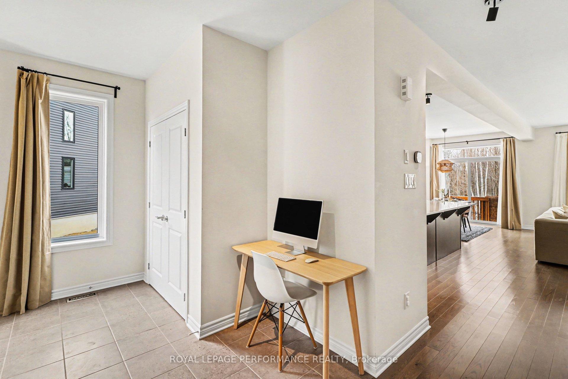 14 Academie Street, Russell — photo 4 of 5