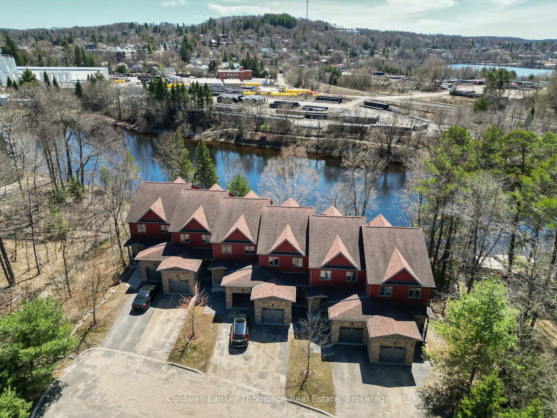 23 Winona Drive 2, Huntsville, ON P1H 1L9 — Huntsville, Ontario