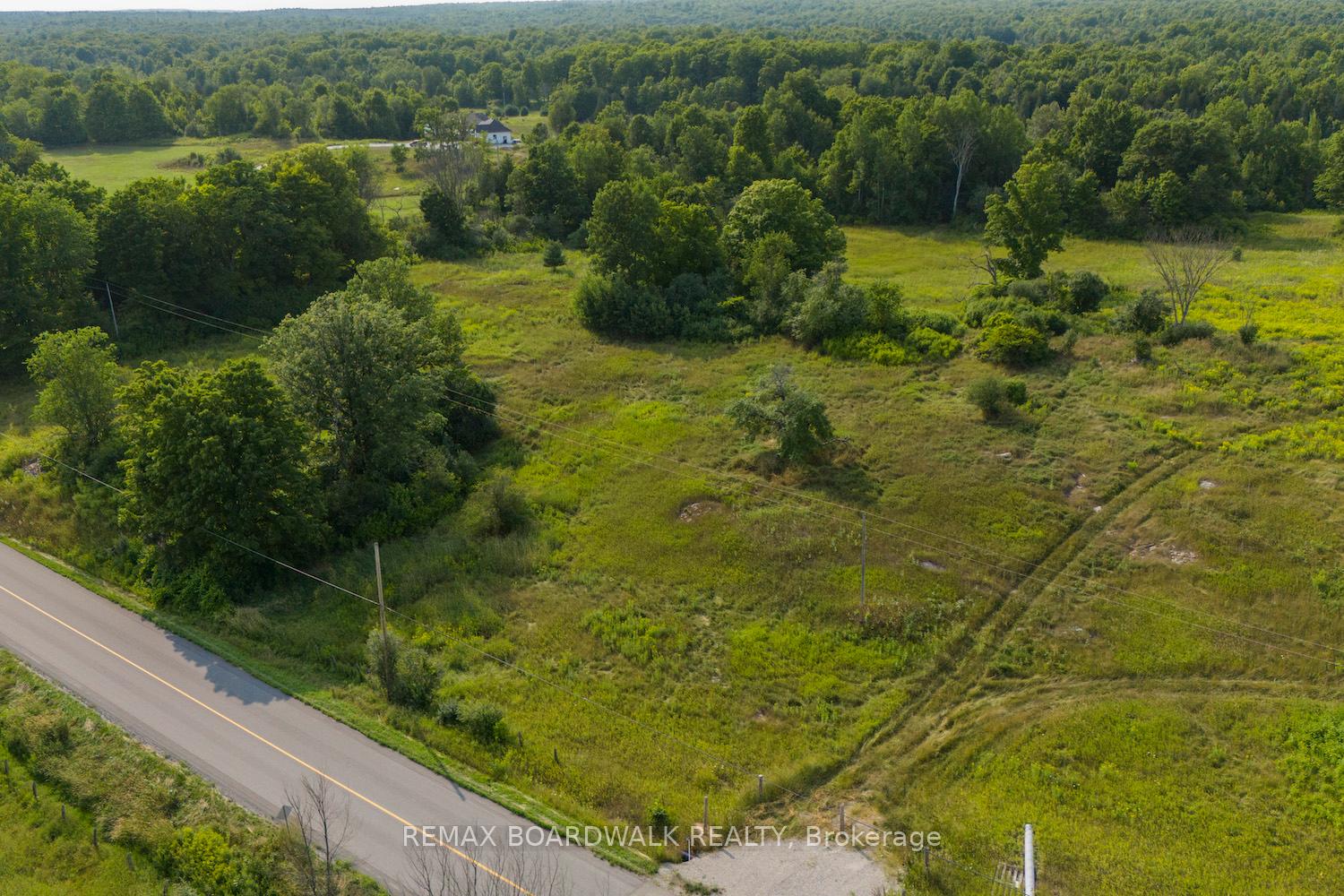 816 Bennett Lake Road, Tay Valley, ON K0G 1A0 — Tay Valley, Ontario