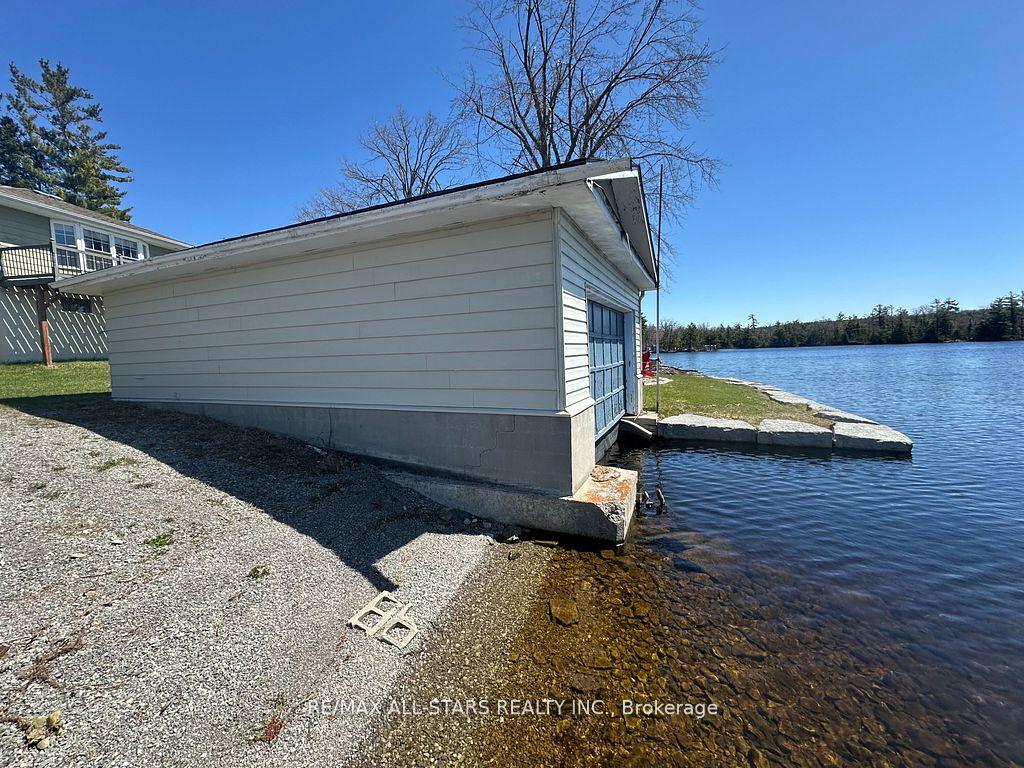 11 Fire Route 94A Route, Trent Lakes — photo 4 of 5