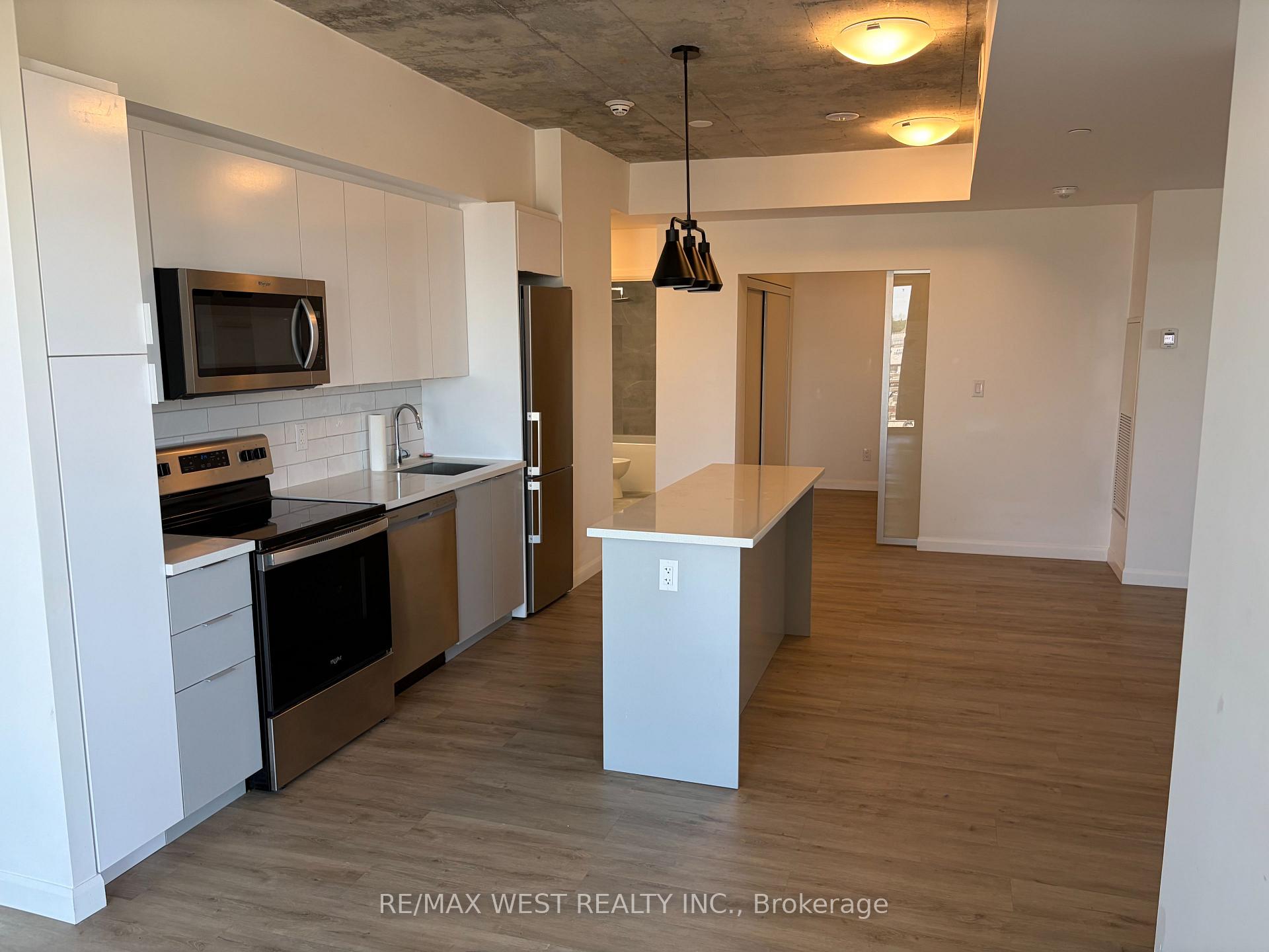 7 Erie Avenue 812, Brantford — photo 2 of 3