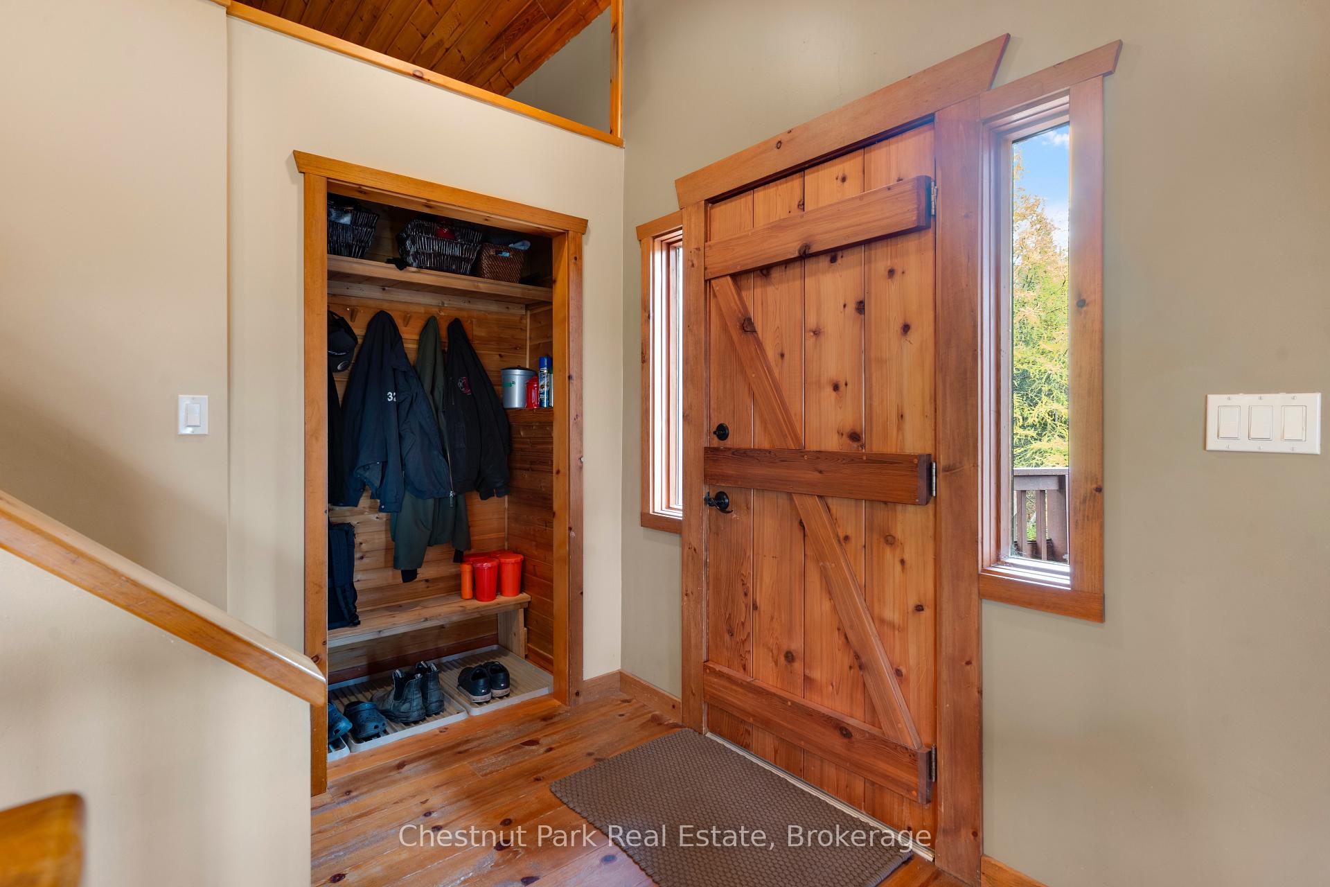1109 Canopy Lane, Algonquin Highlands — photo 3 of 5