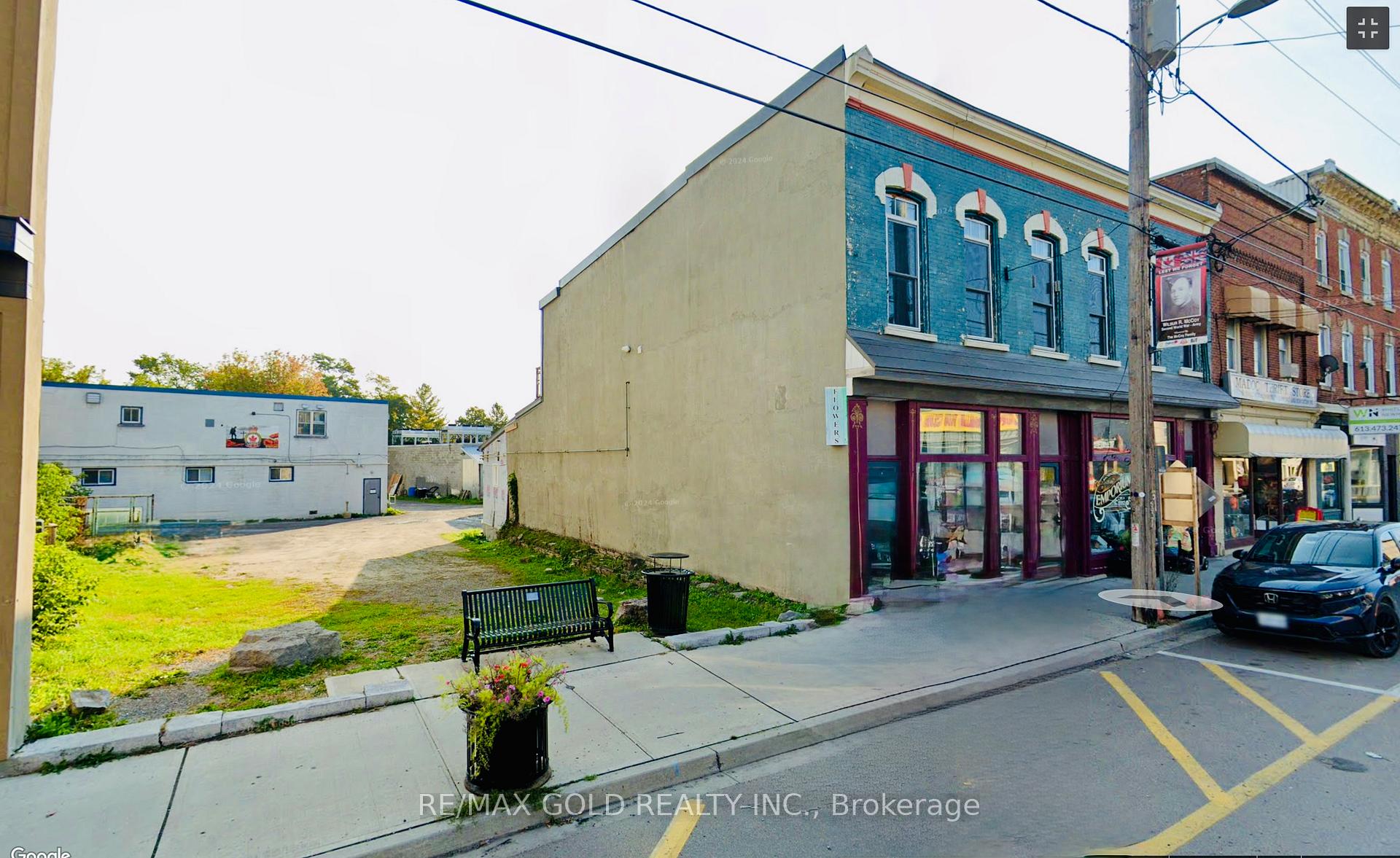 19 Durham Street S, Centre Hastings, ON K0K 2K0
