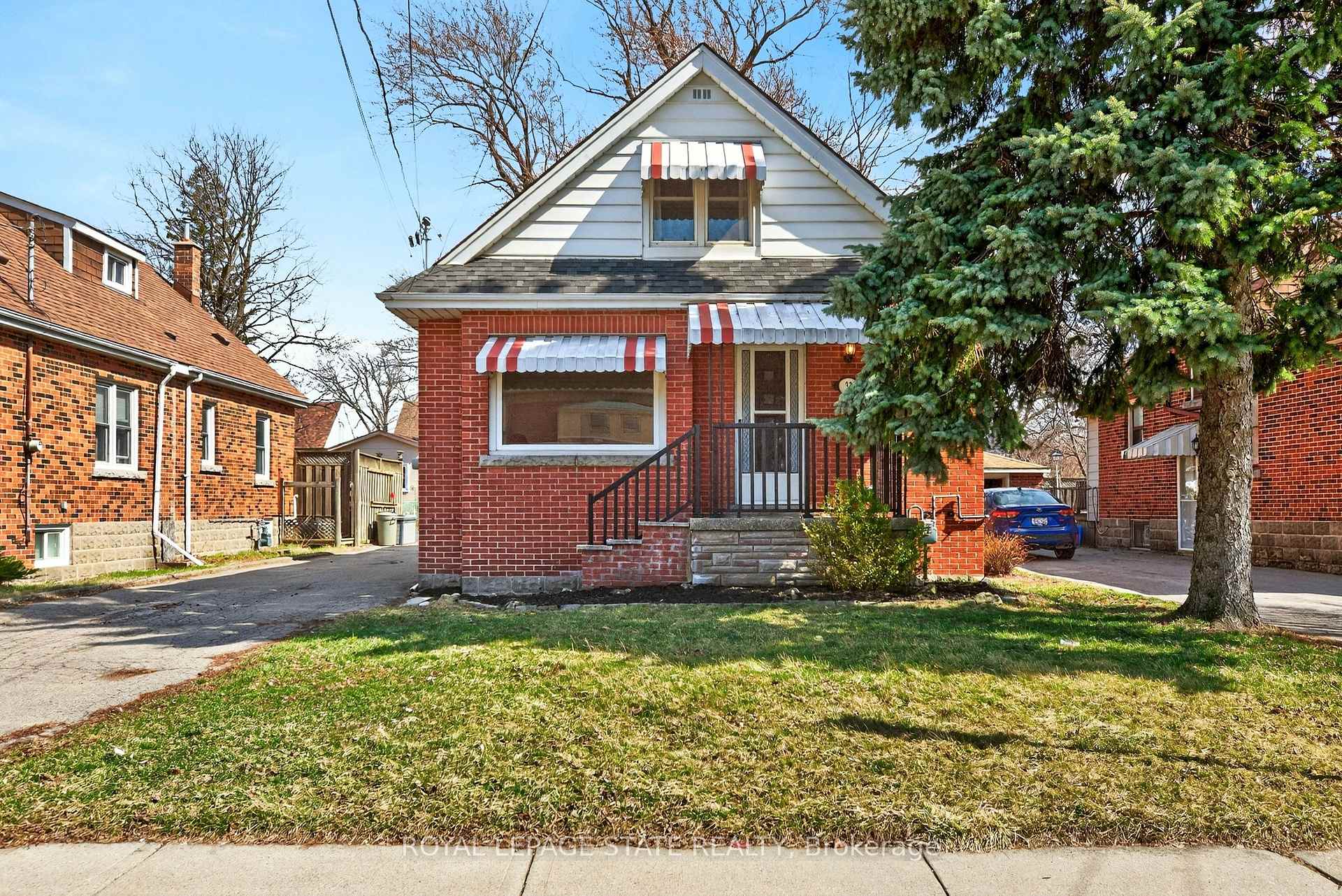 33 East 34th Street, Hamilton, ON L8V 3W2