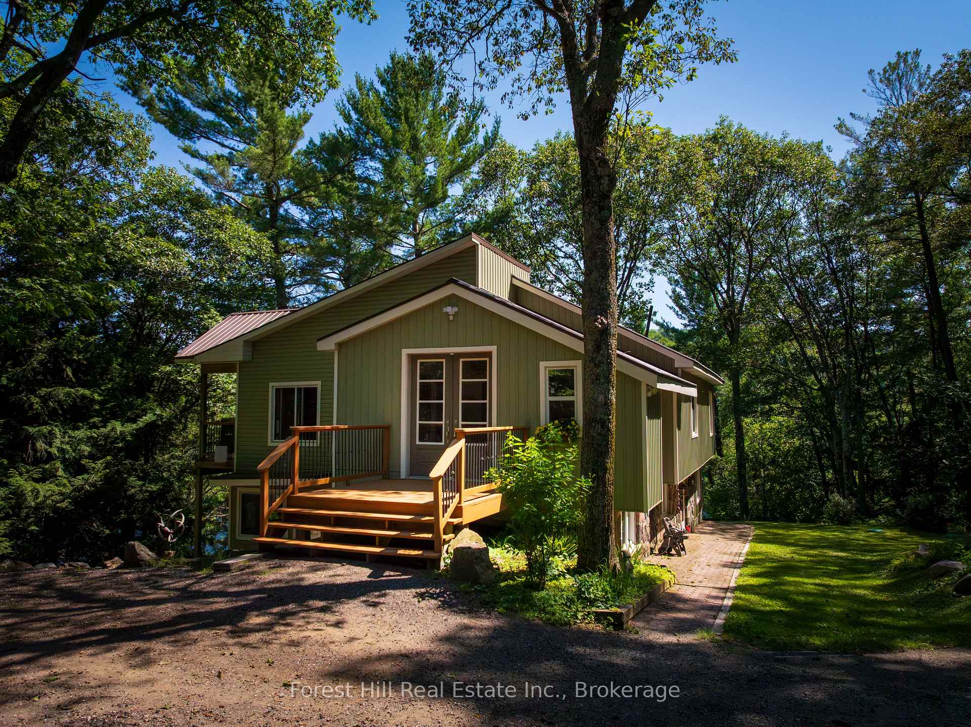 1289 Delbrooke Road S, Lake of Bays — photo 3 of 5